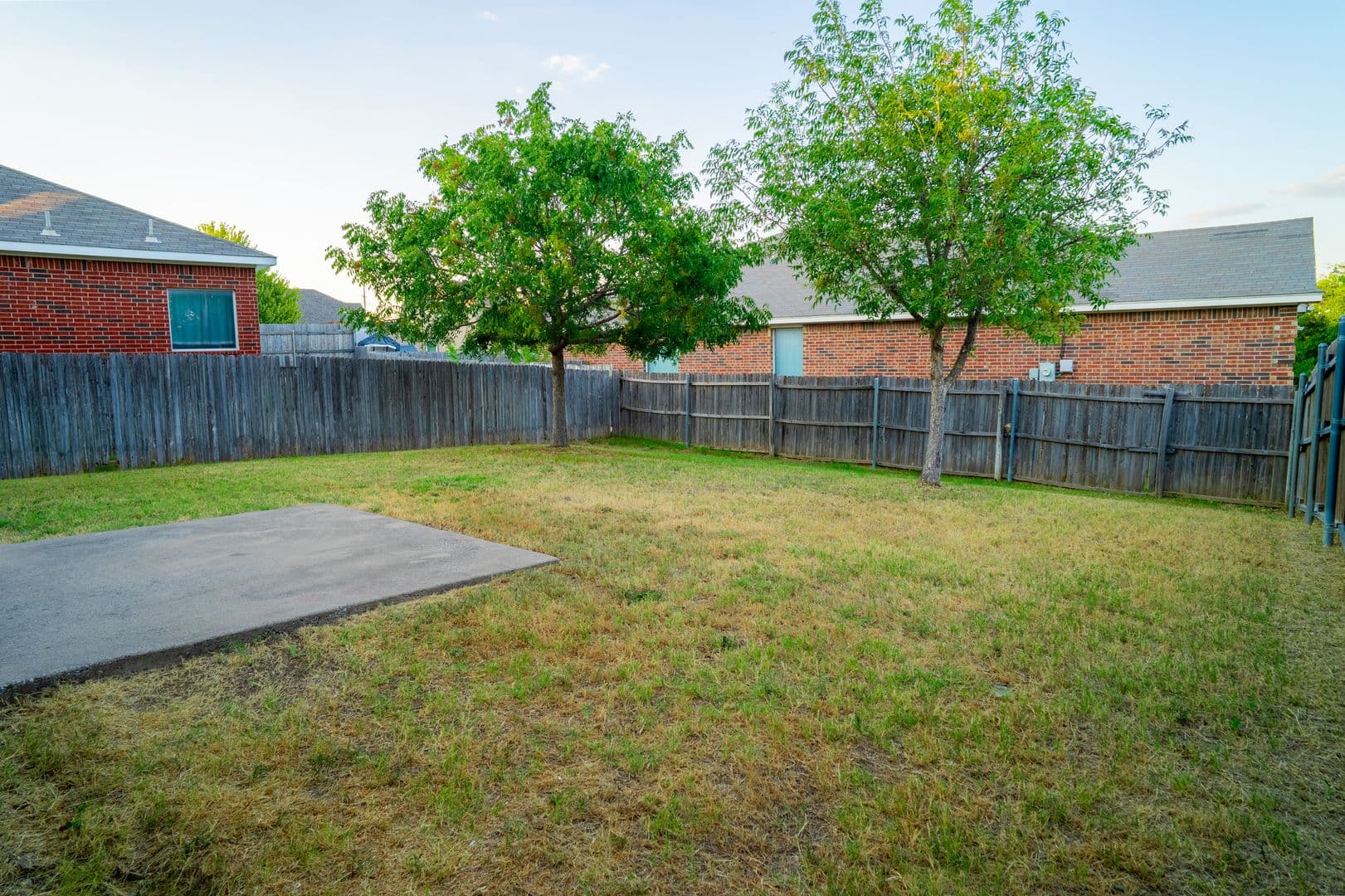 Saginaw House: 6100 Horsetrap