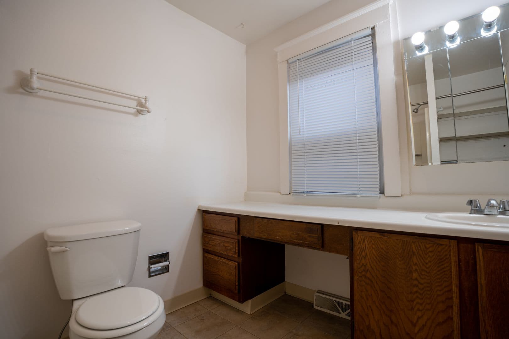 ERIE Apartment: 919 PLUM STREET
