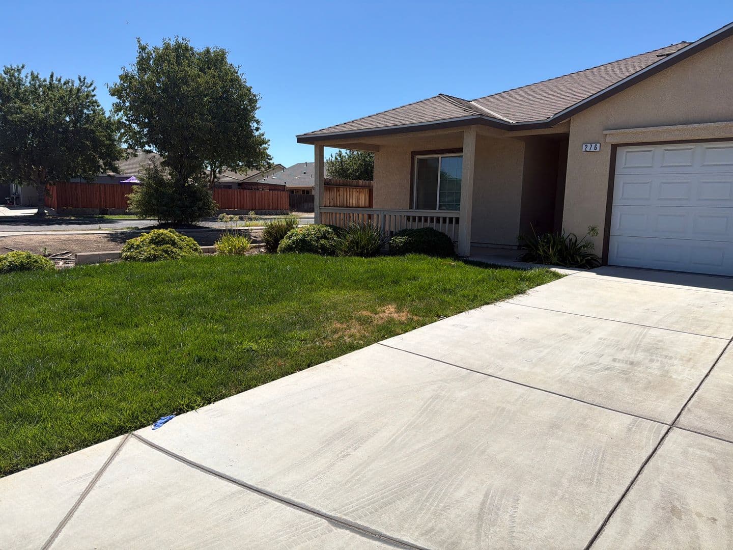 MERCED House: 276 PAIGE CT