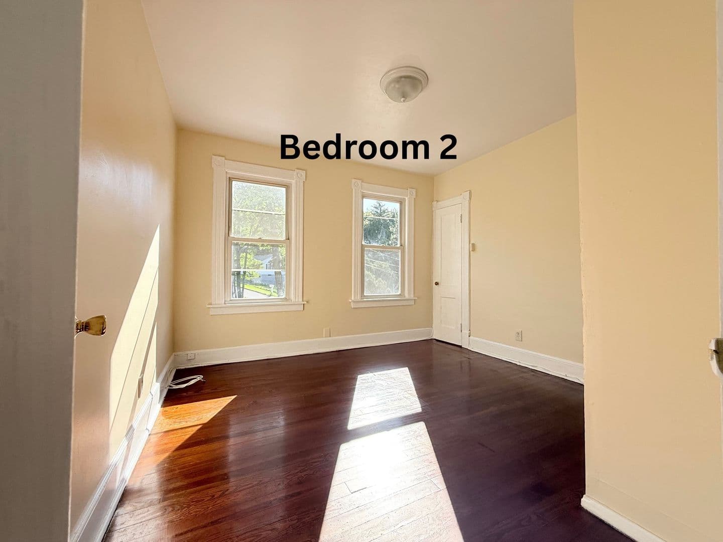 Meriden Apartment: 272 Highland Avenue