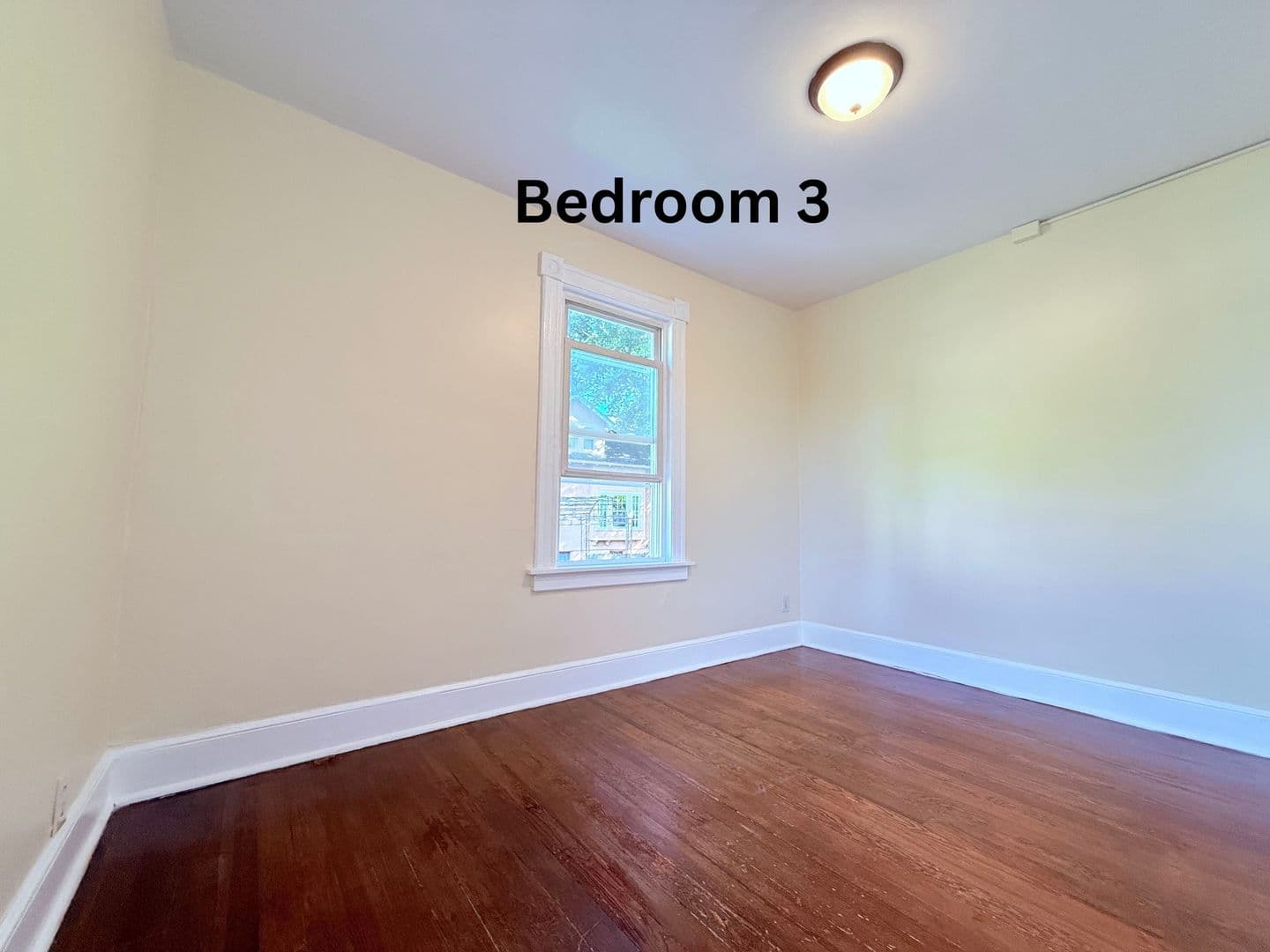 Meriden Apartment: 272 Highland Avenue