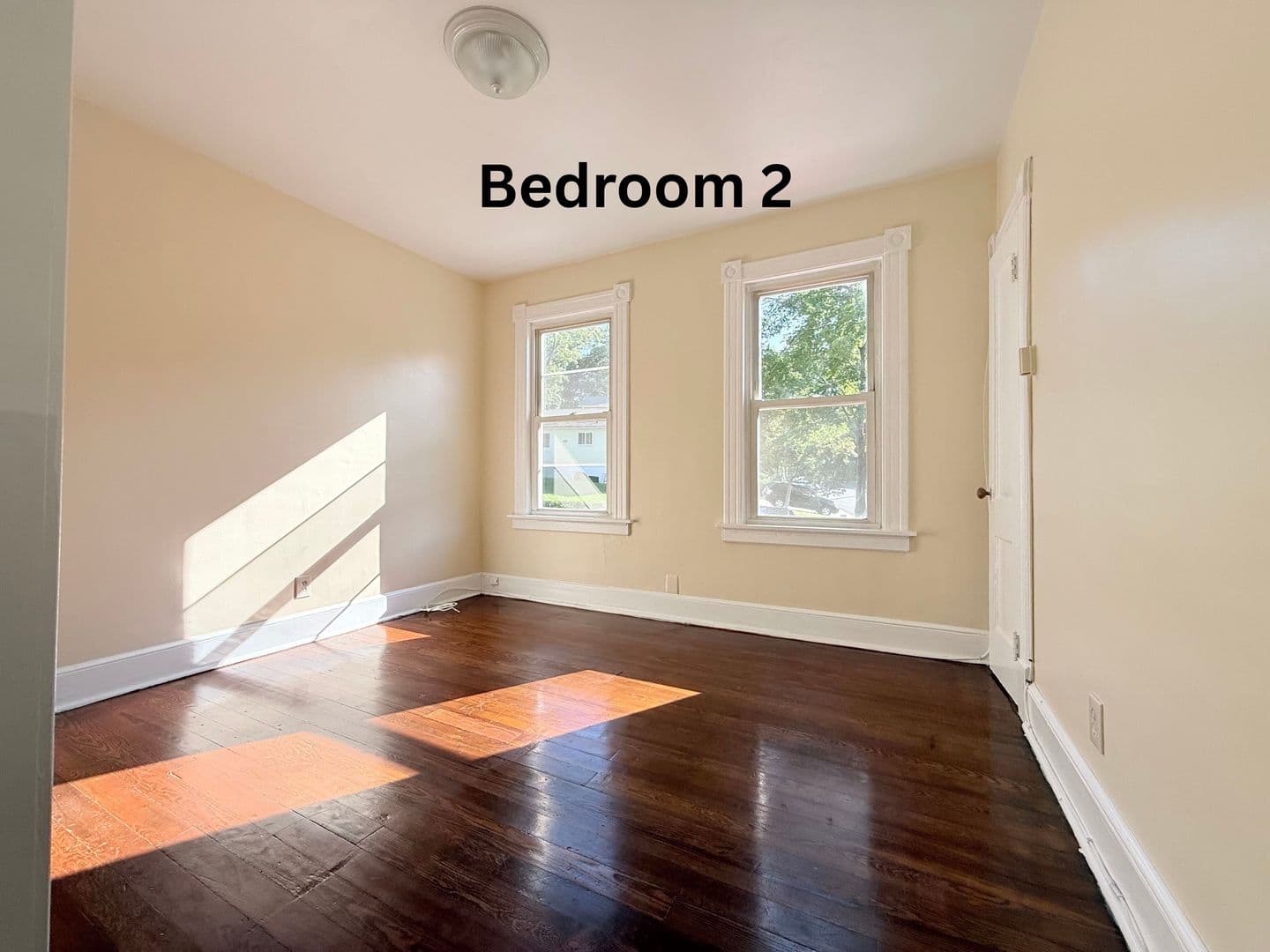 Meriden Apartment: 272 Highland Avenue