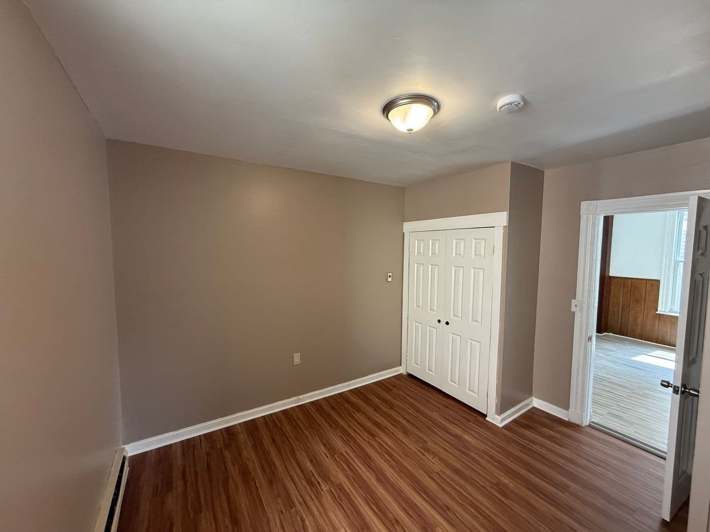 New Haven Apartment: 870 Elm Street