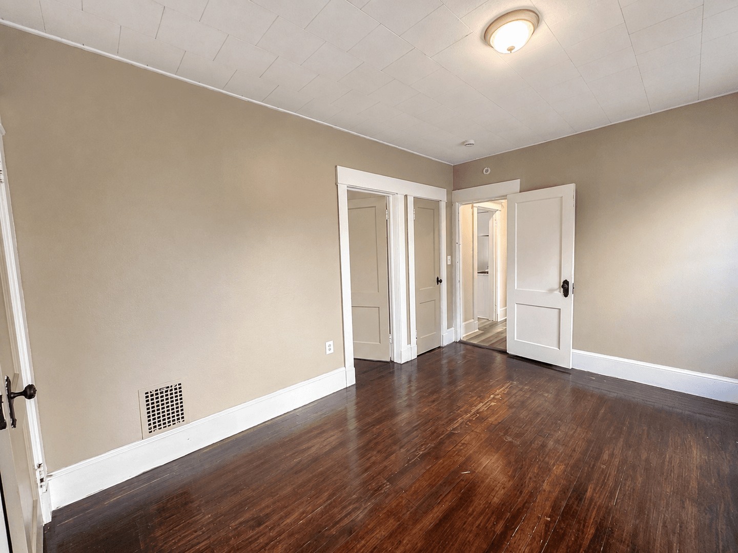 New Haven Apartment: 872 - 874 Elm Street