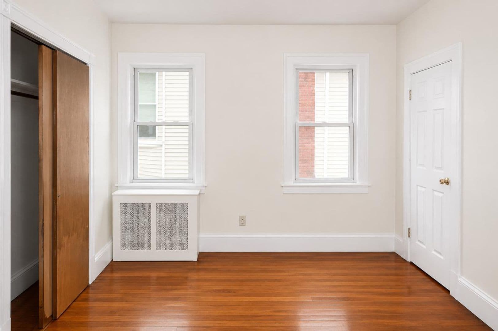 New Haven Apartment: 98 Sherman Avenue