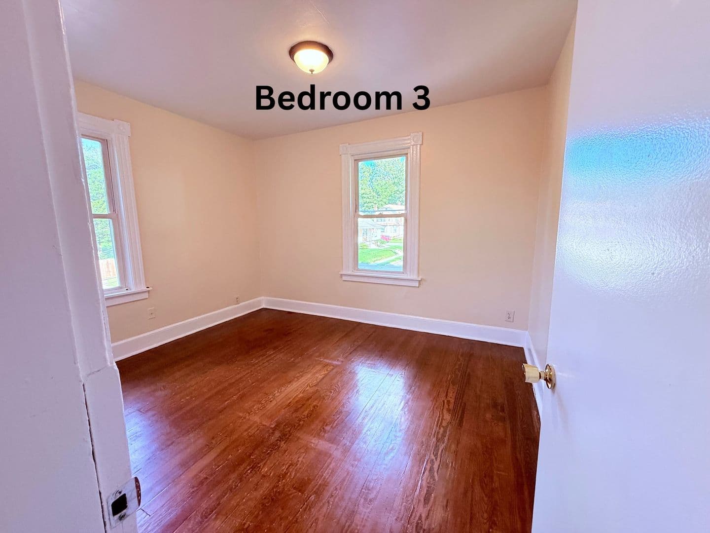 Meriden Apartment: 272 Highland Avenue