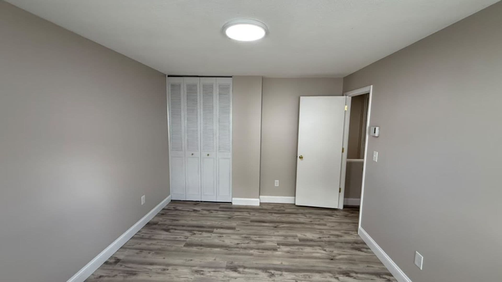 Leominster Apartment: 221 West Street