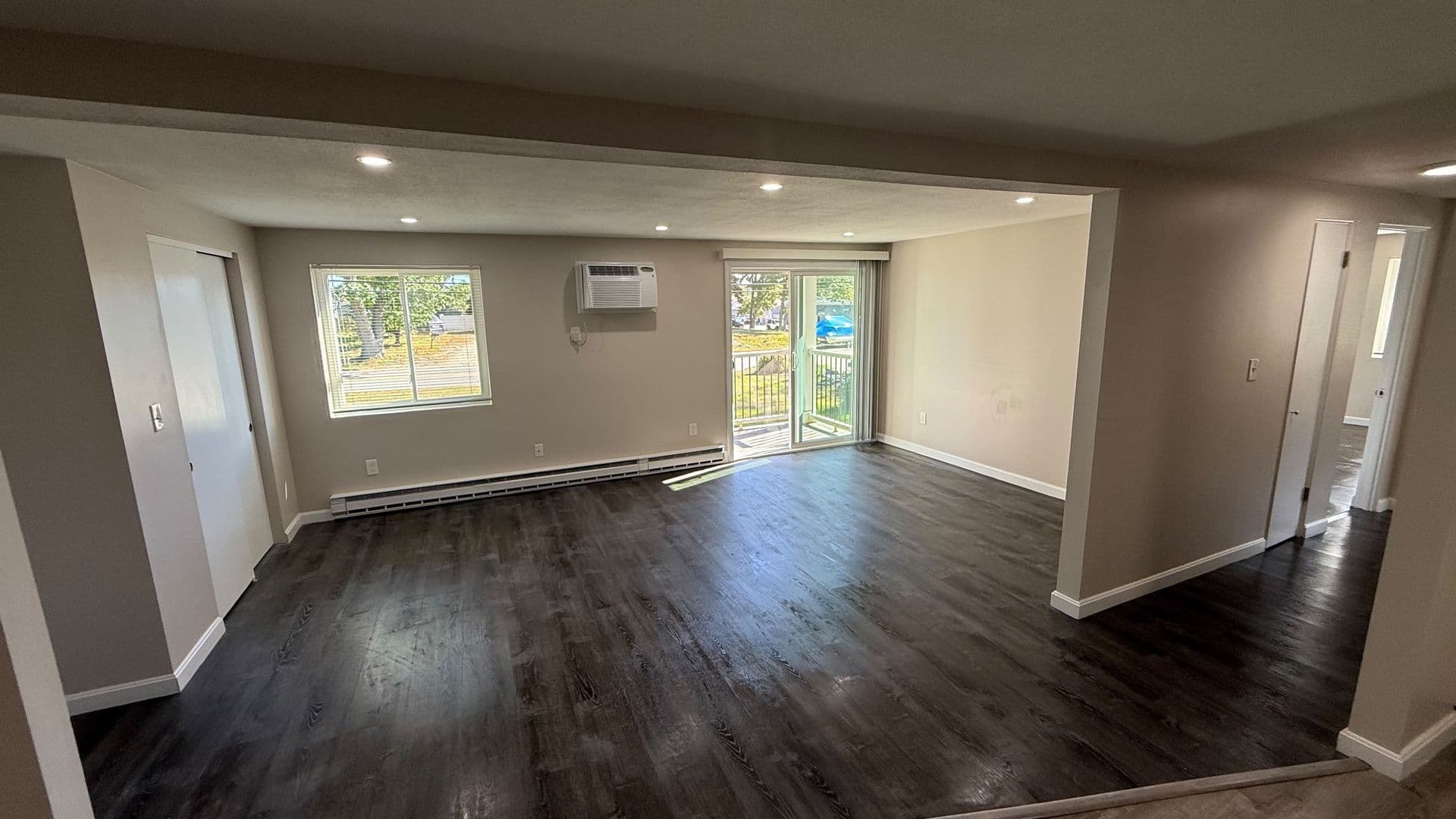 Webster Apartment: 310 Thompson Road