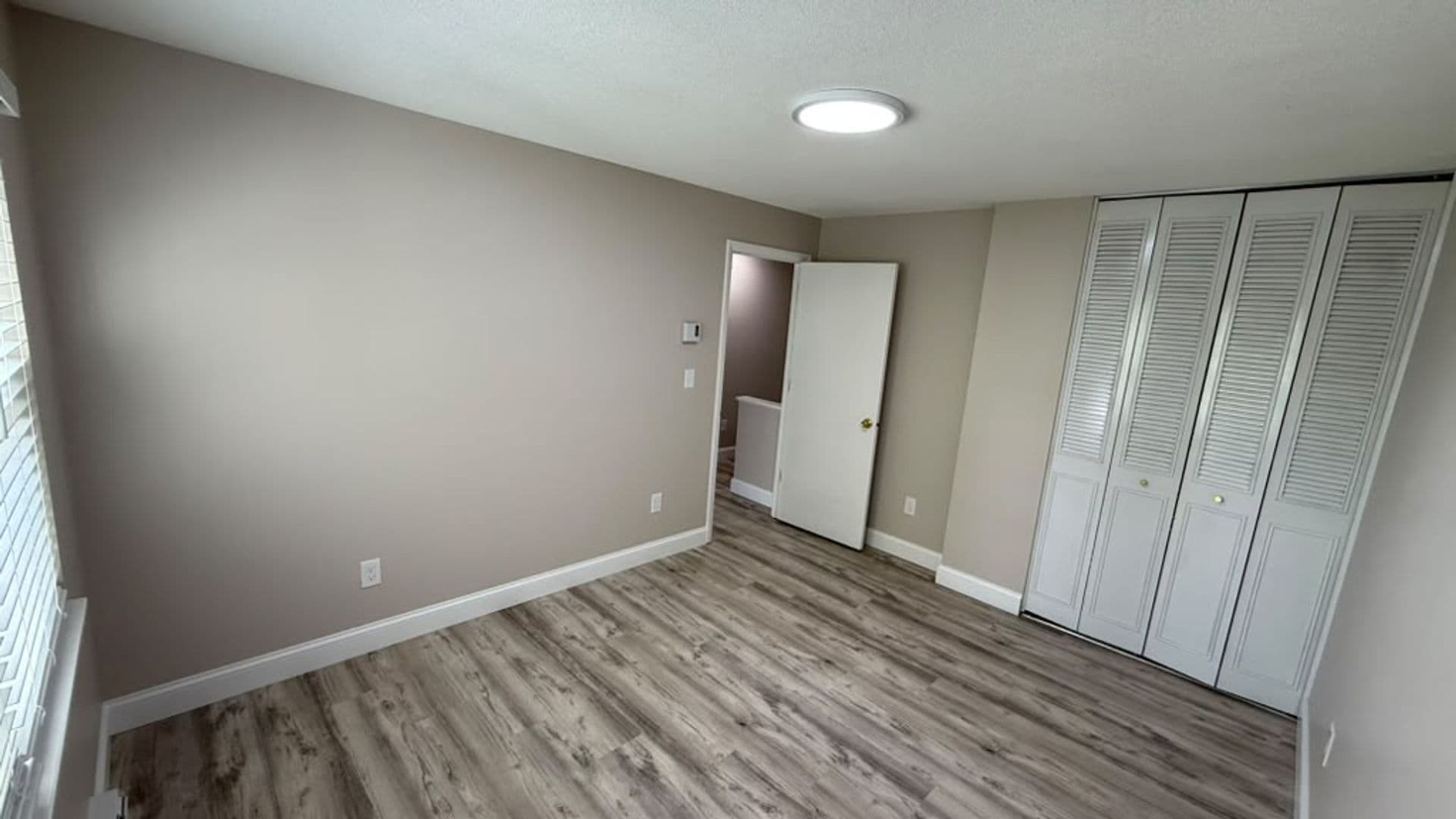 Leominster Apartment: 221 West Street