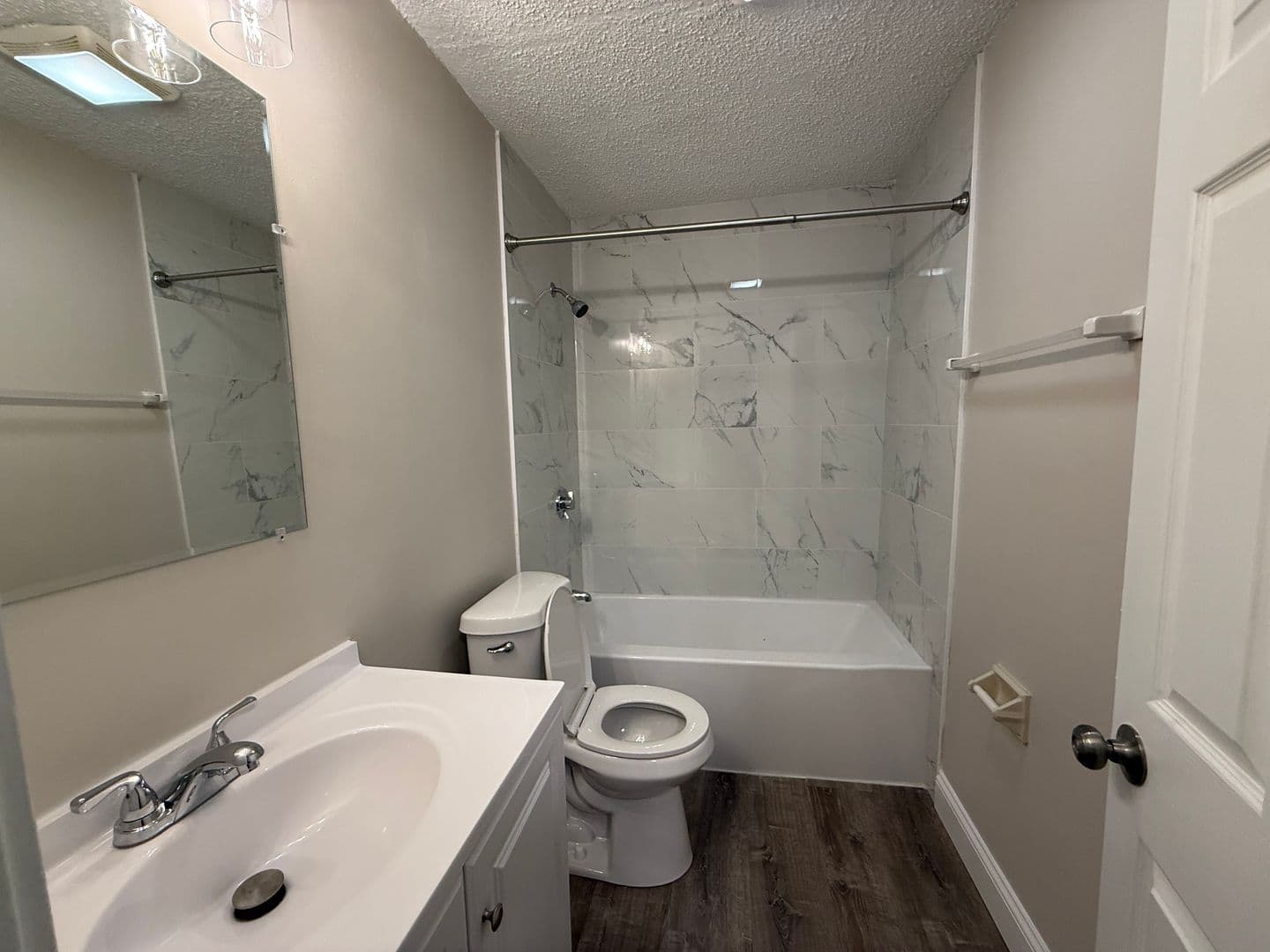 Billerica Apartment: 13-27 Kenmar Drive