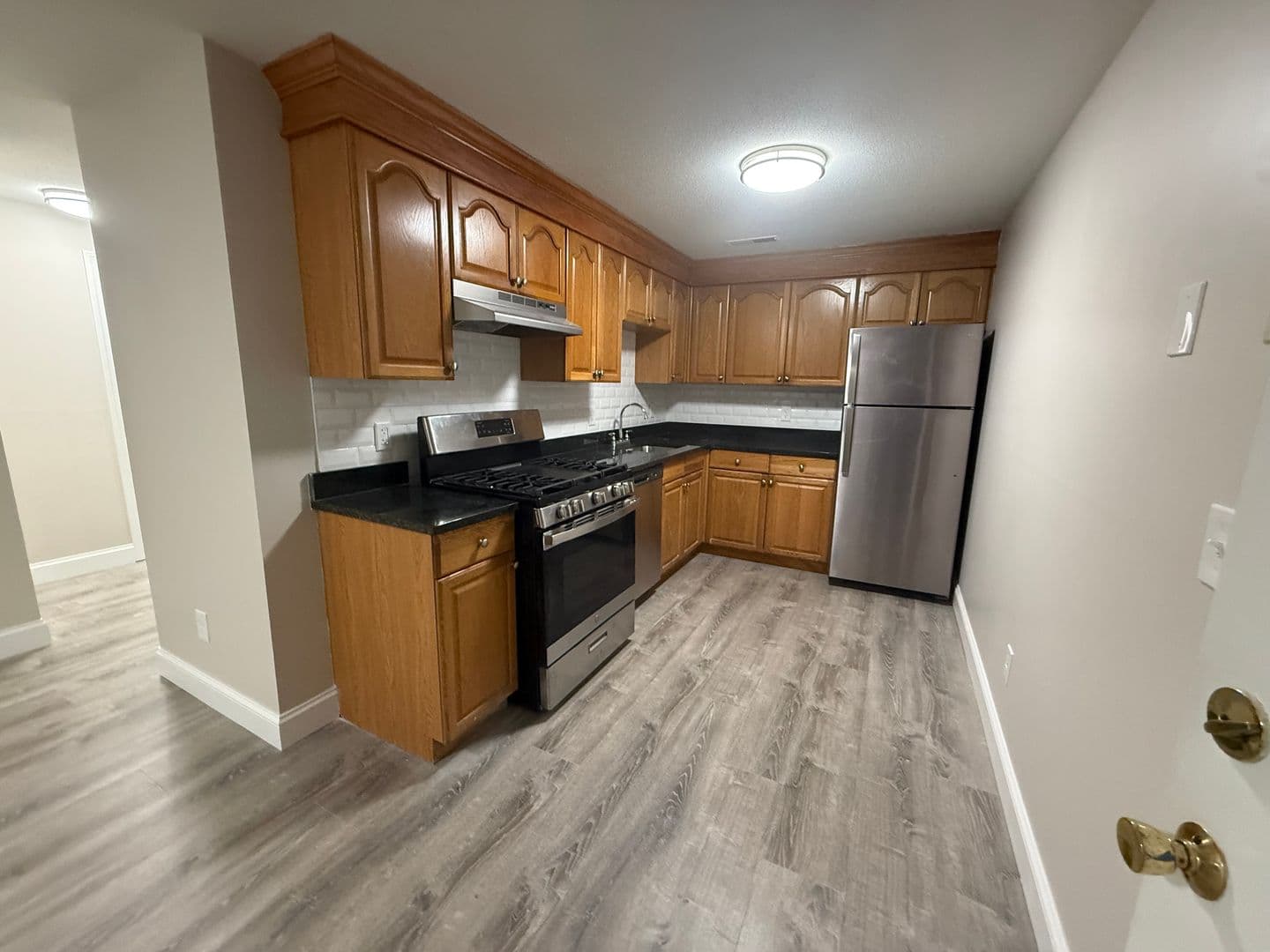 Billerica Apartment: 13-27 Kenmar Drive