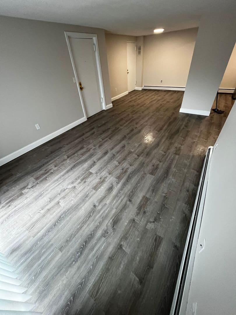 Leominster Apartment: 47 Princeton Street