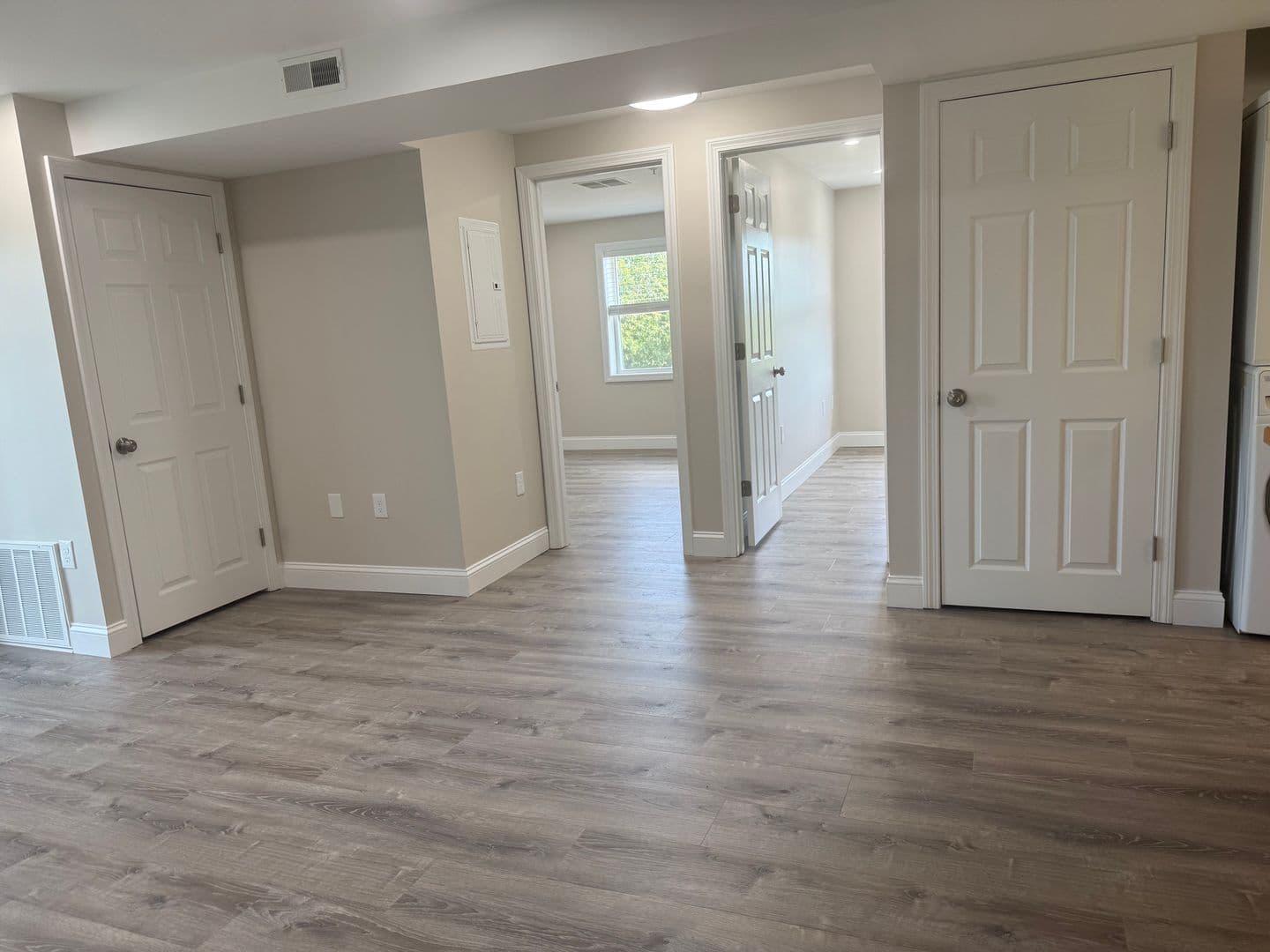 Billerica Apartment: 13-27 Kenmar Drive