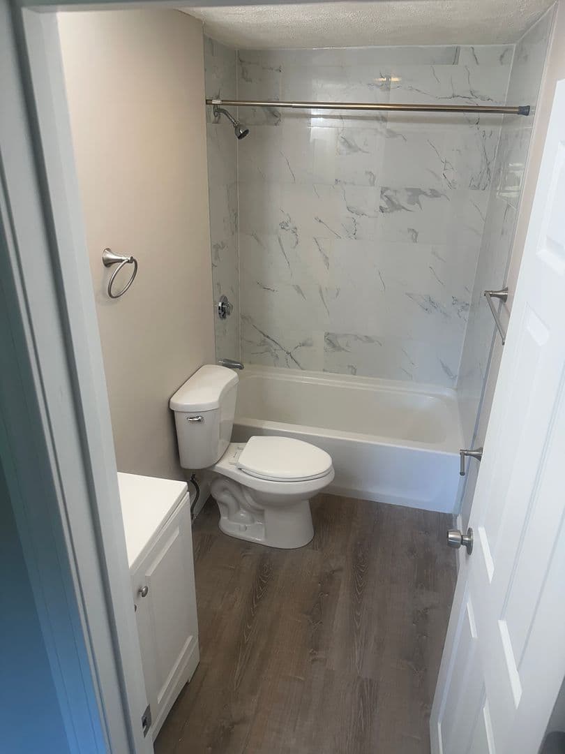 Billerica Apartment: 13-27 Kenmar Drive
