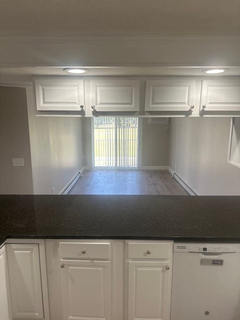 Billerica Apartment: 13-27 Kenmar Drive