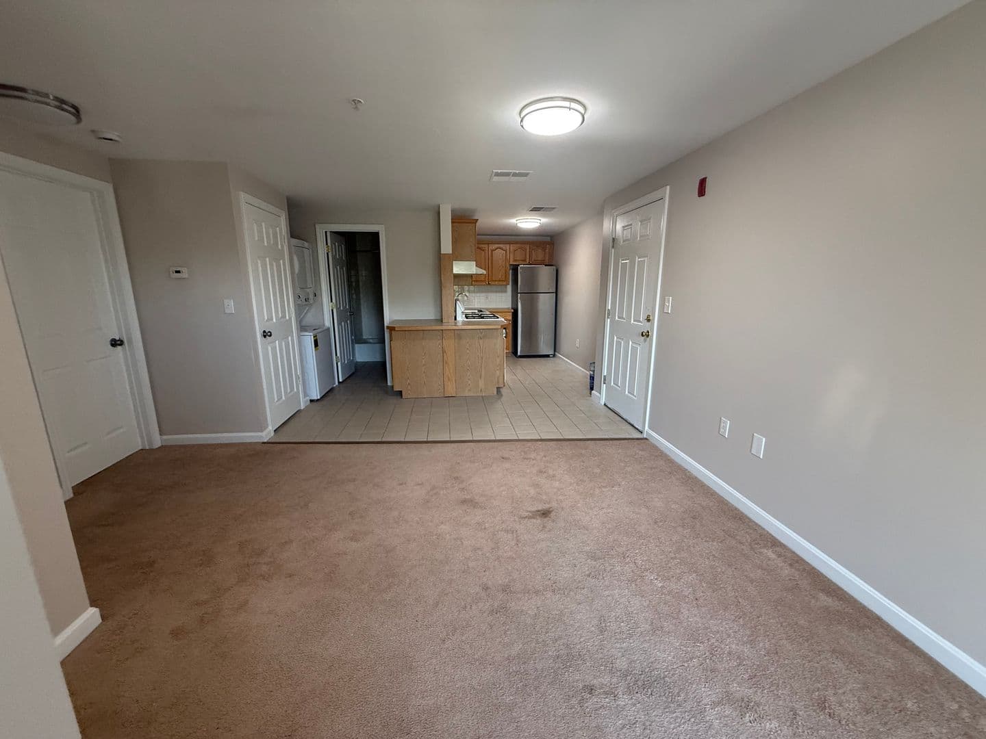 Billerica Apartment: 13-27 Kenmar Drive