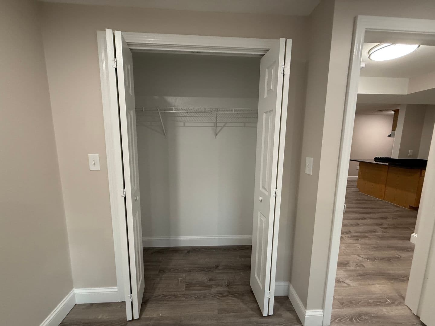 Billerica Apartment: 13-27 Kenmar Drive