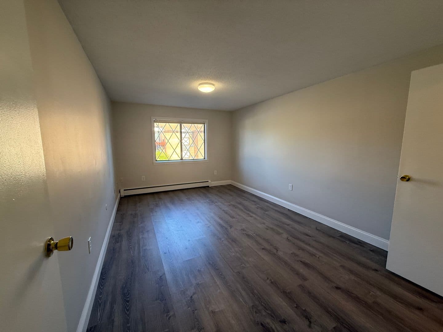 Leominster Apartment: 47 Princeton Street
