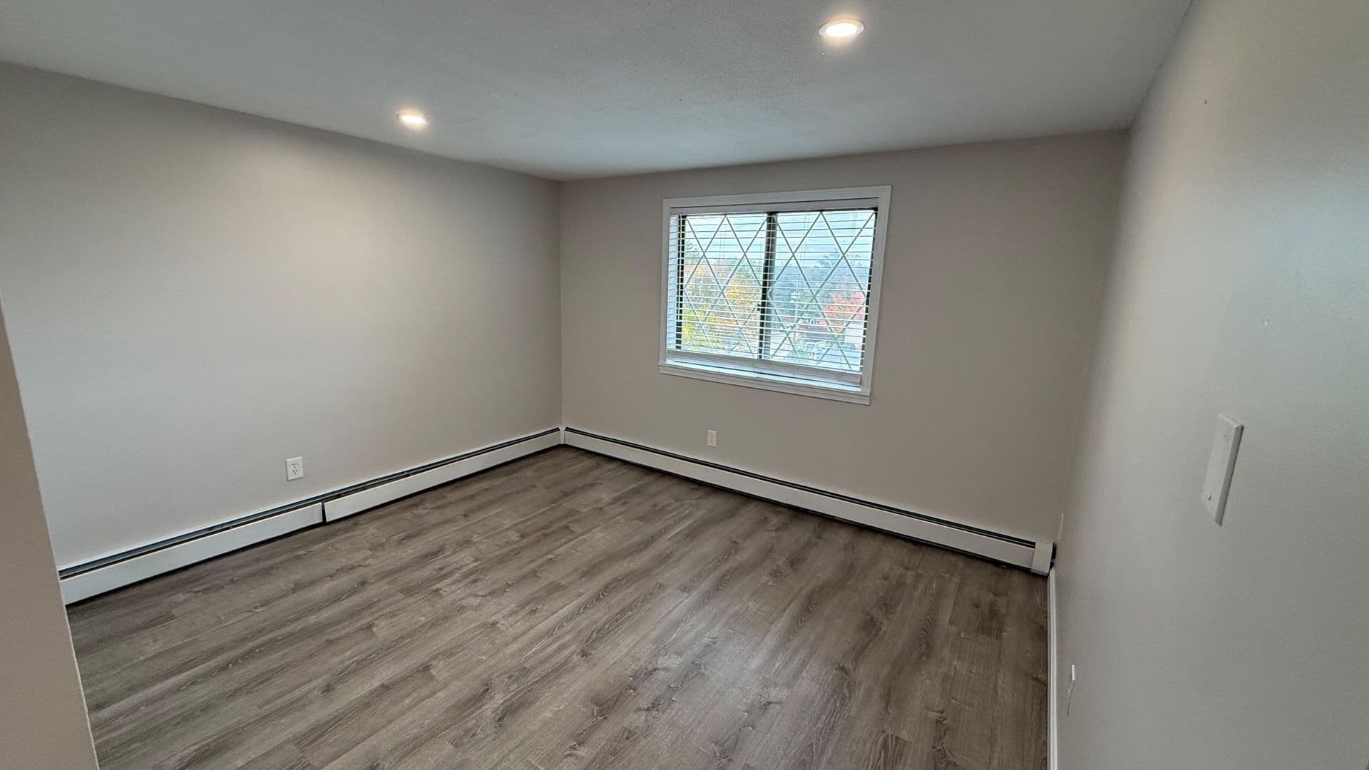 Leominster Apartment: 47 Princeton Street