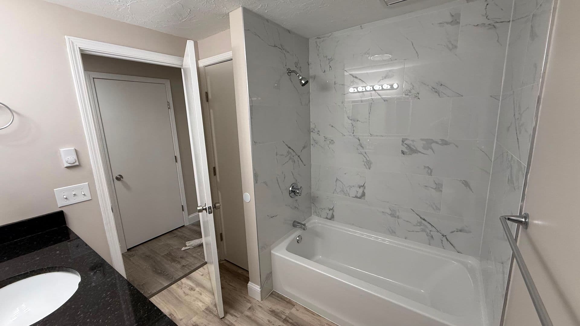 Webster Apartment: 310 Thompson Road