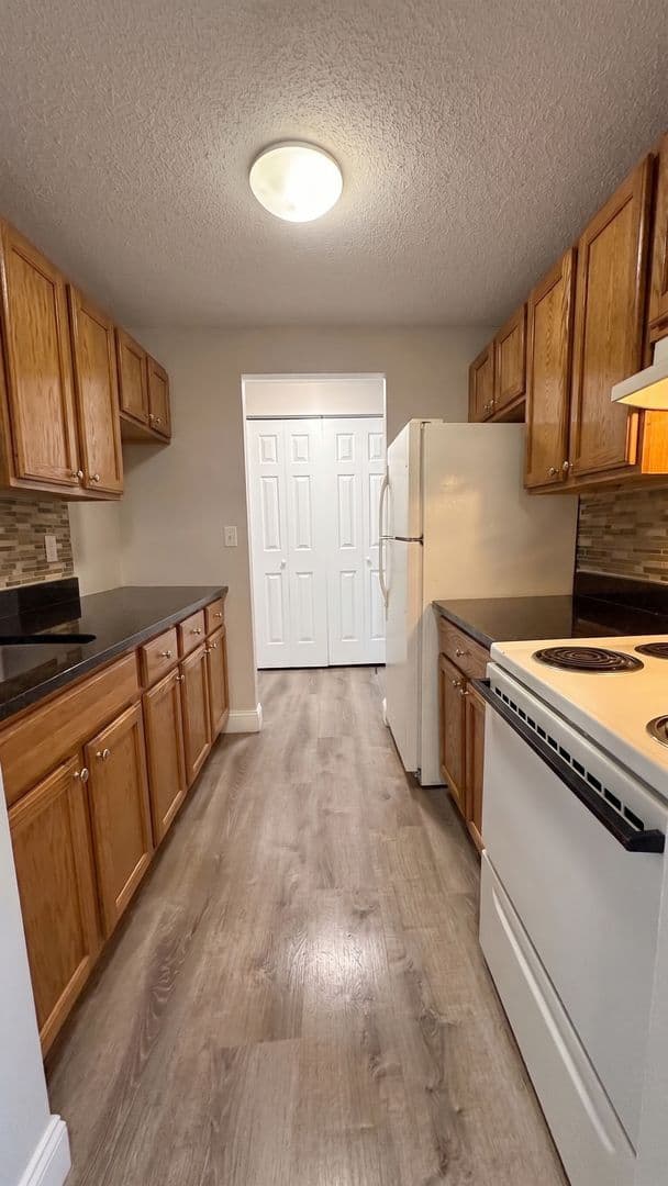 Leominster Apartment: 47 Princeton Street