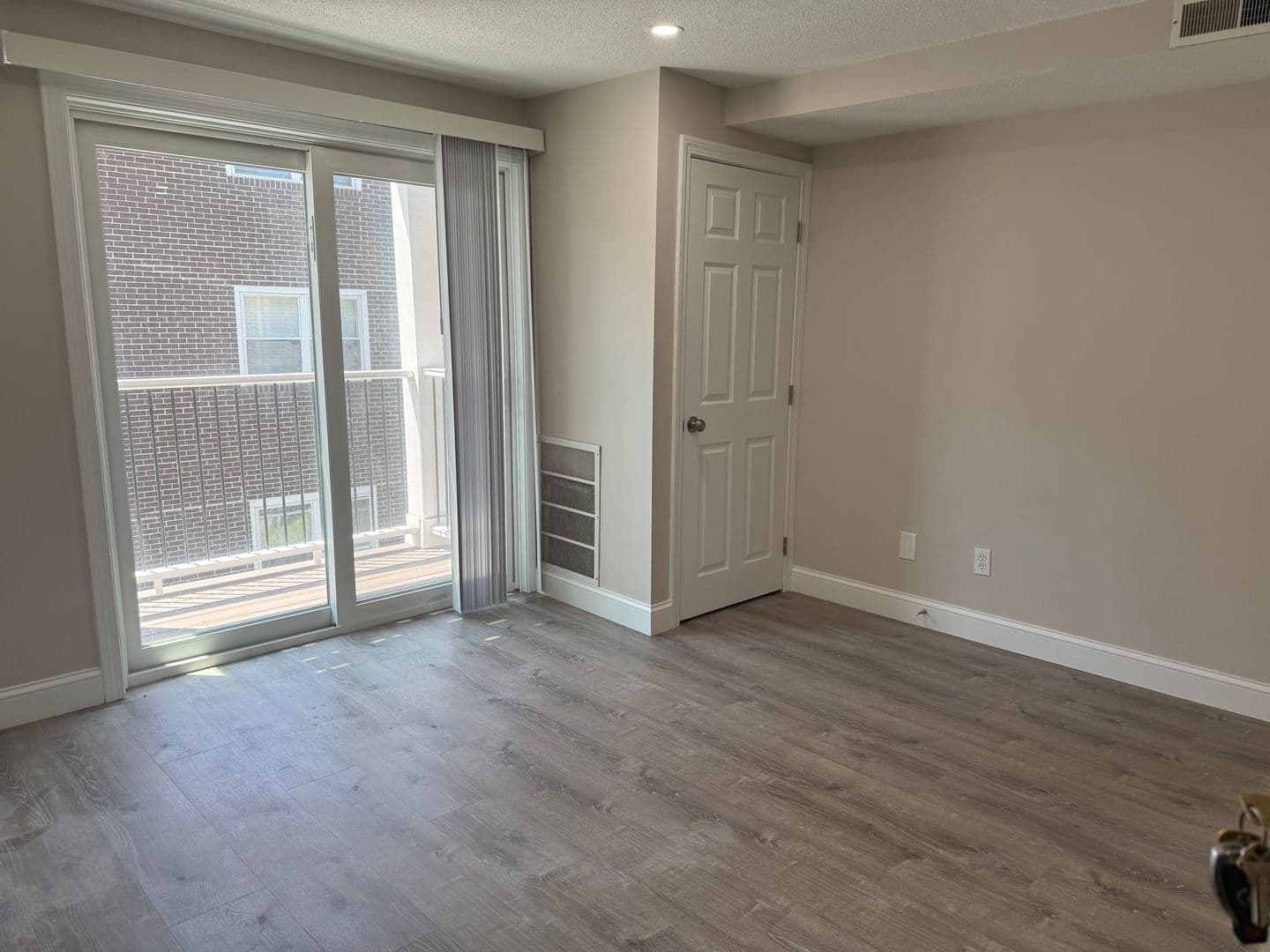 Billerica Apartment: 13-27 Kenmar Drive