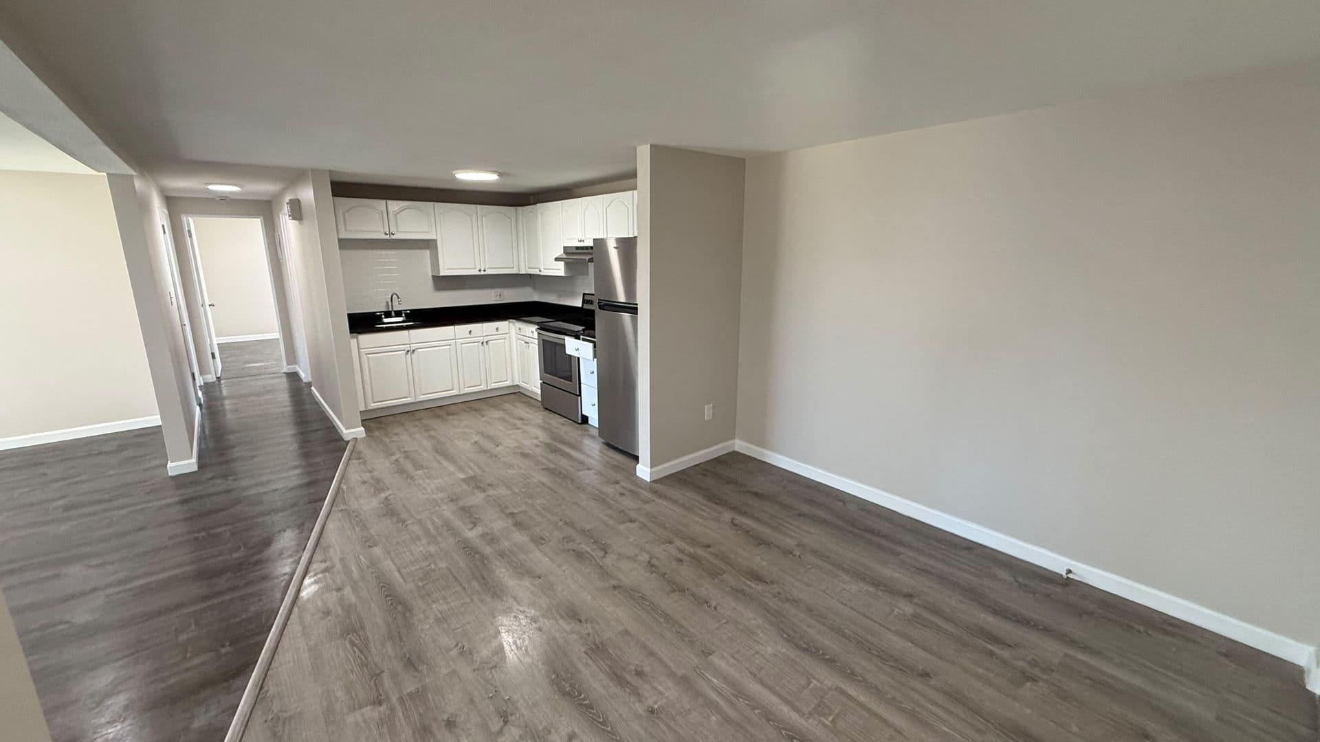 Webster Apartment: 310 Thompson Road