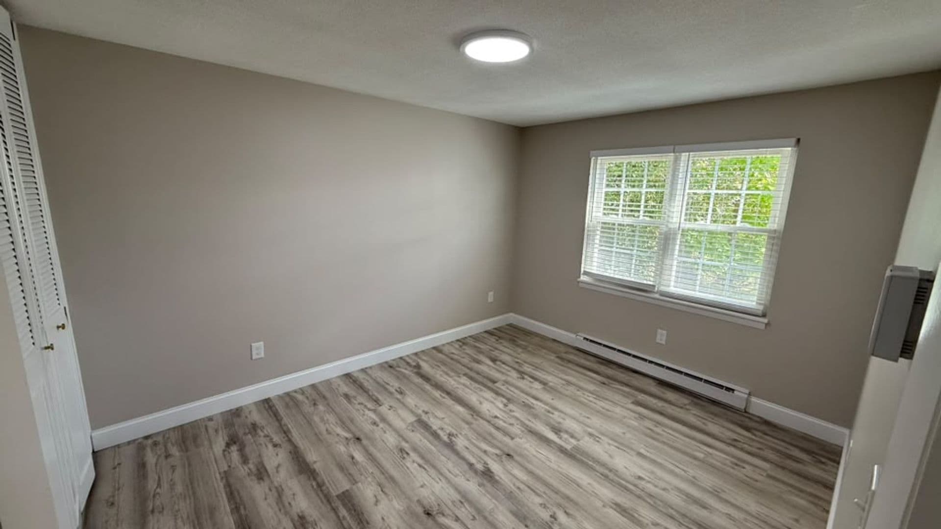 Leominster Apartment: 221 West Street
