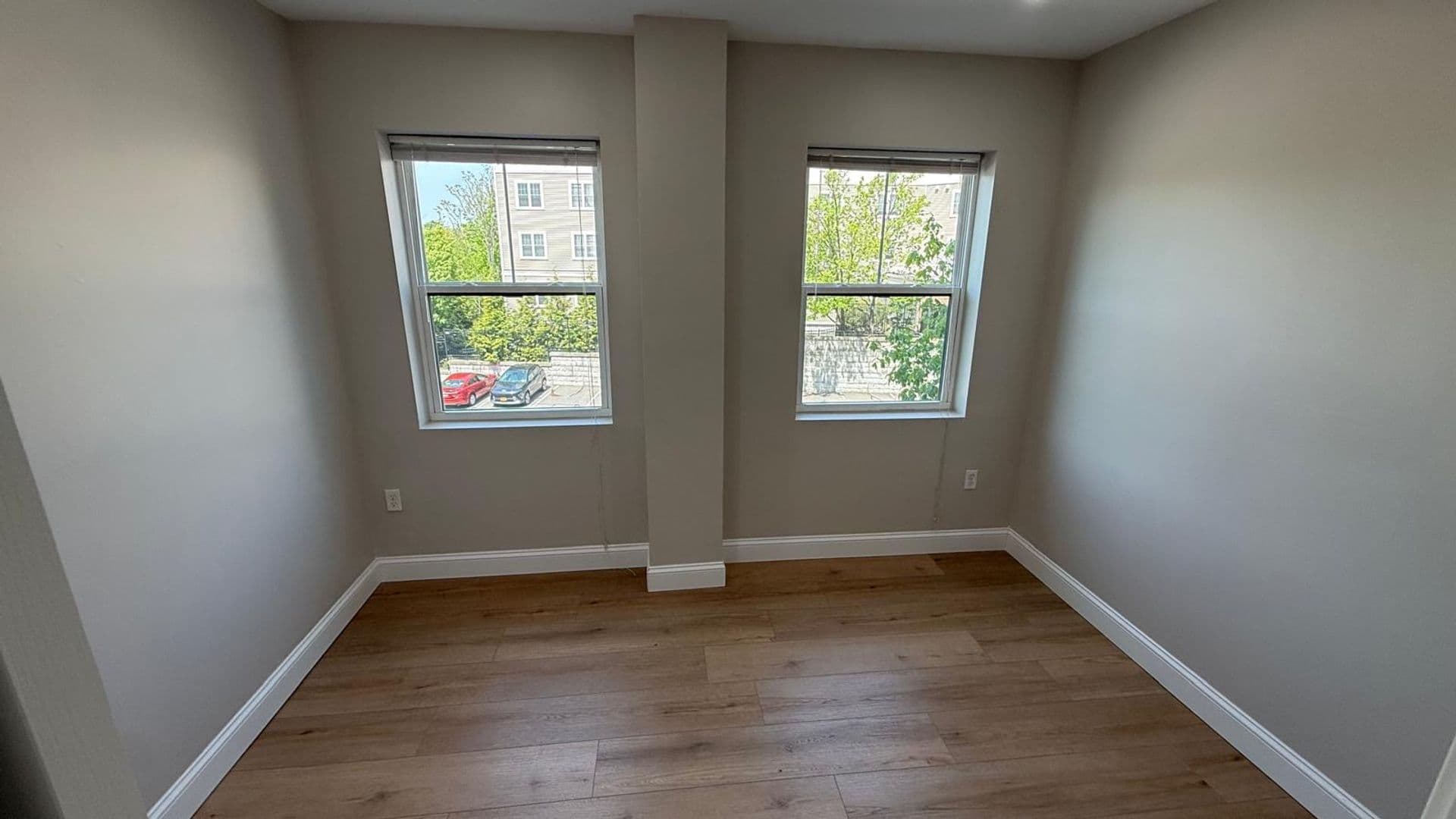 Attleboro Apartment: 75 South Main St