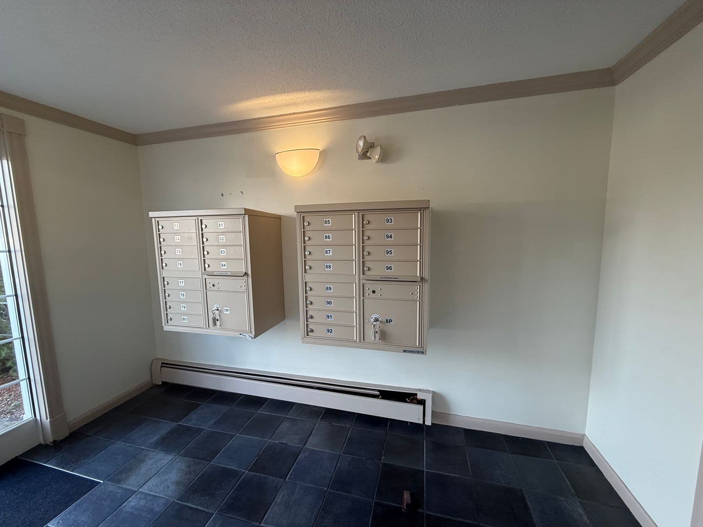 Billerica Apartment: 13-27 Kenmar Drive