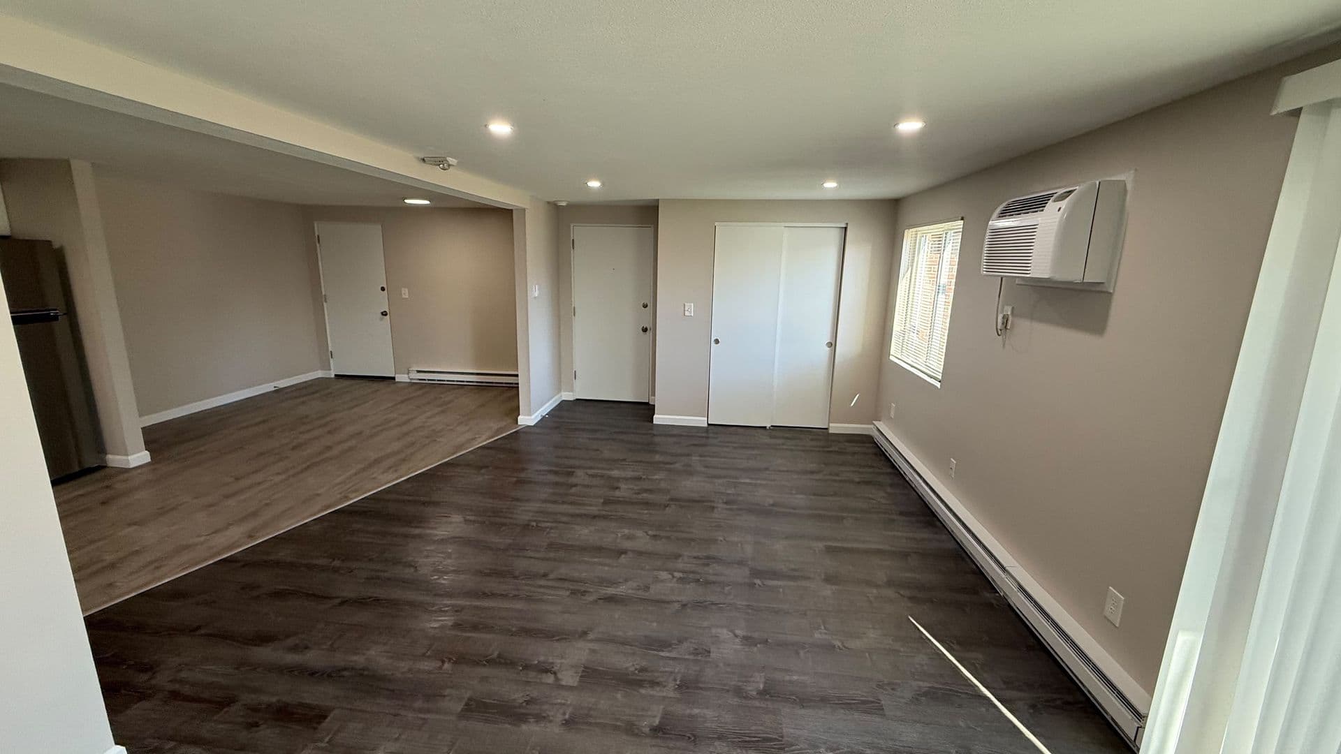 Webster Apartment: 310 Thompson Road