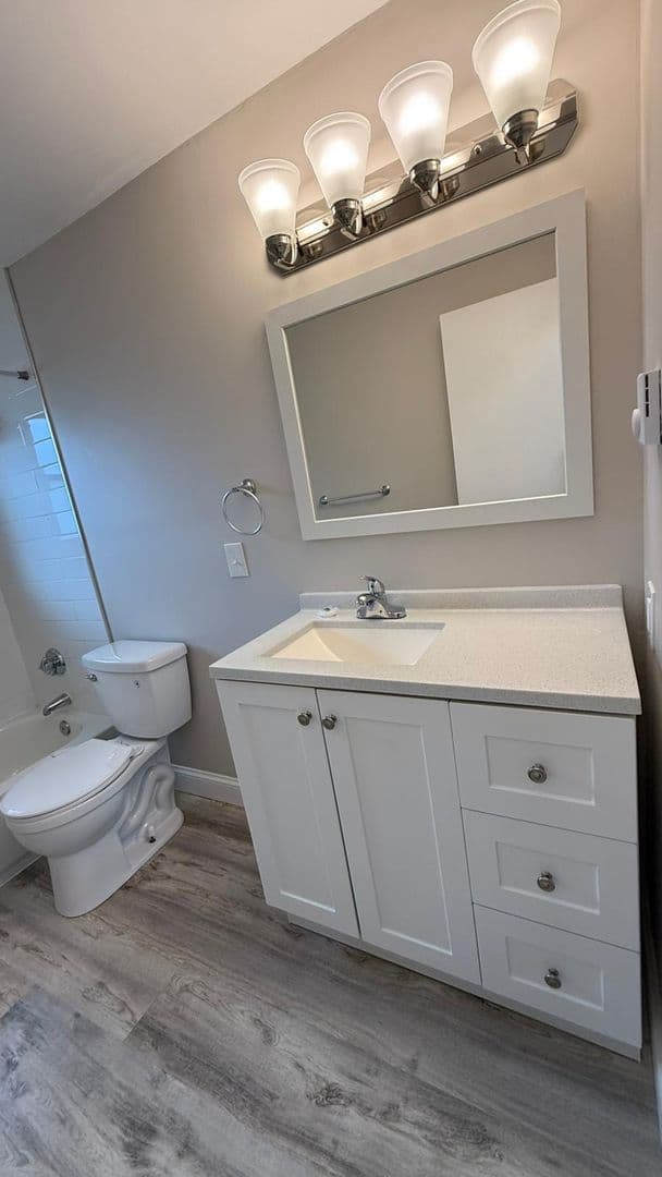 North Grafton Apartment: 8-12 Perry Street
