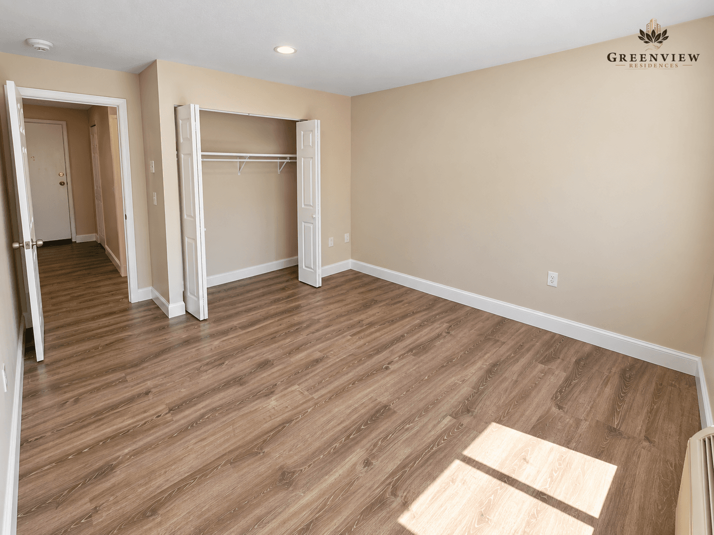 Framingham Apartment: 10 Greenview Street
