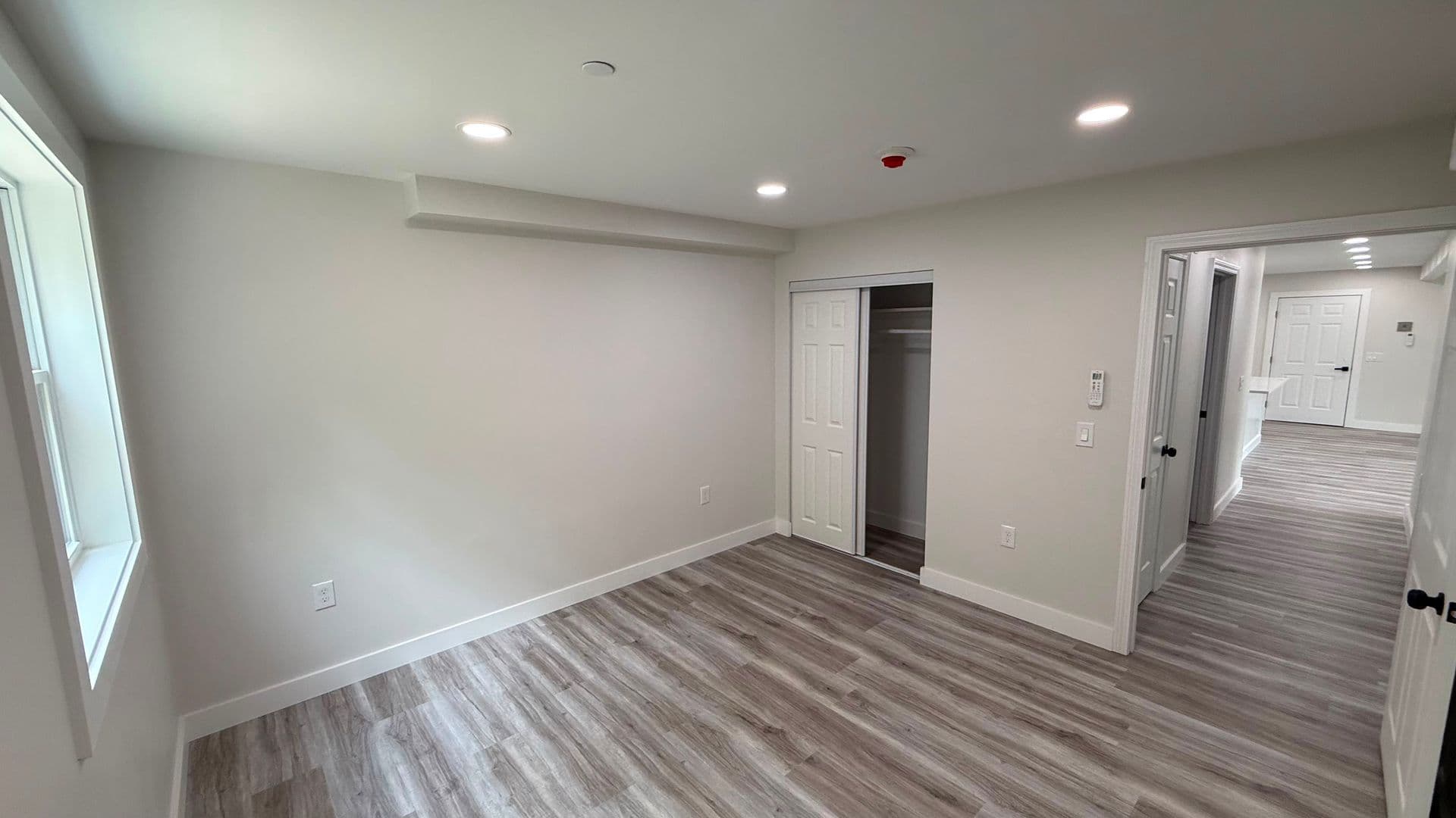 Webster Apartment: 310 Thompson Road