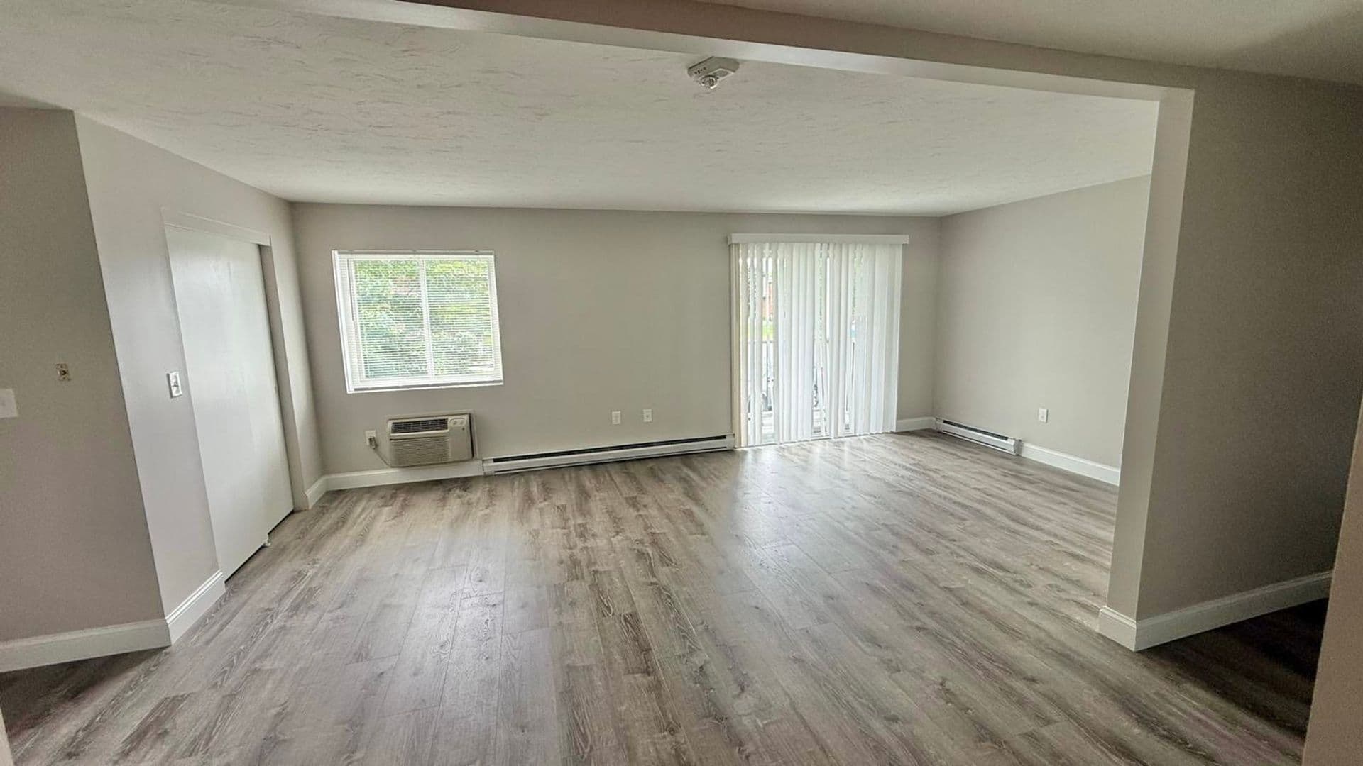 Webster Apartment: 310 Thompson Road