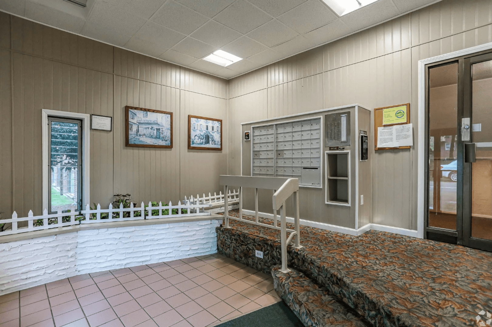 Framingham Apartment: 10 Greenview Street
