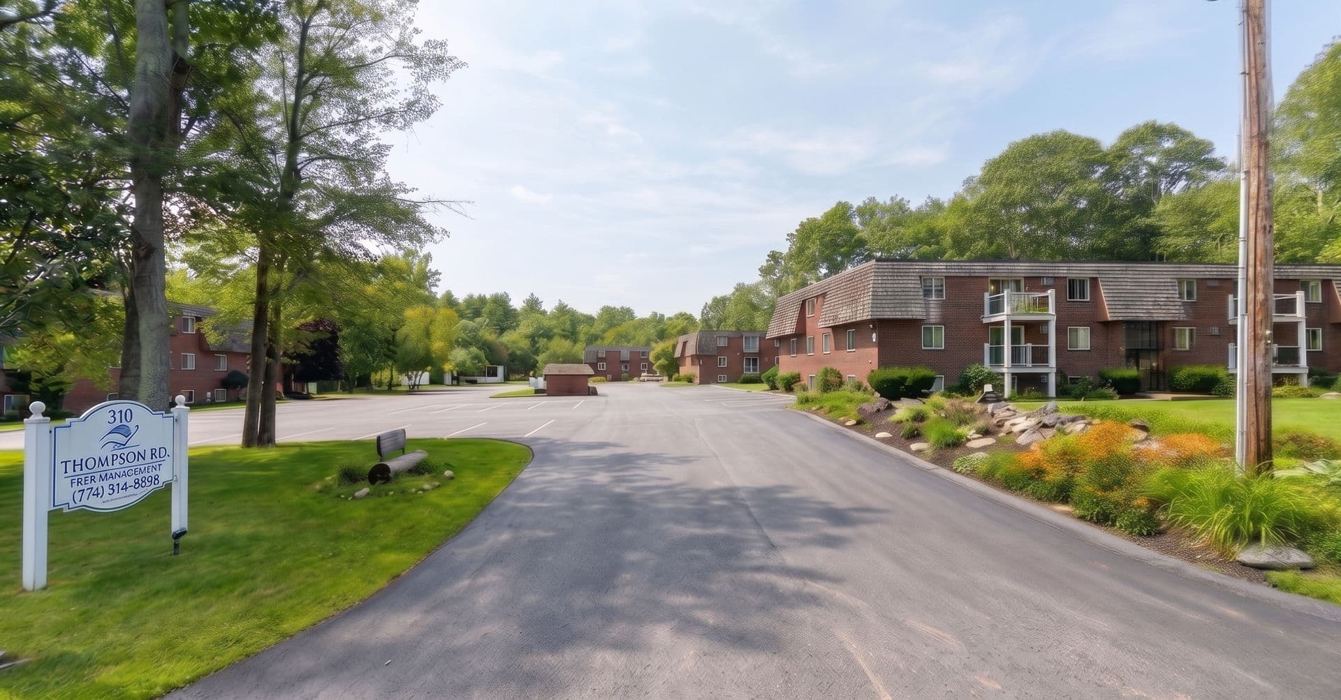 Webster Apartment: 310 Thompson Road