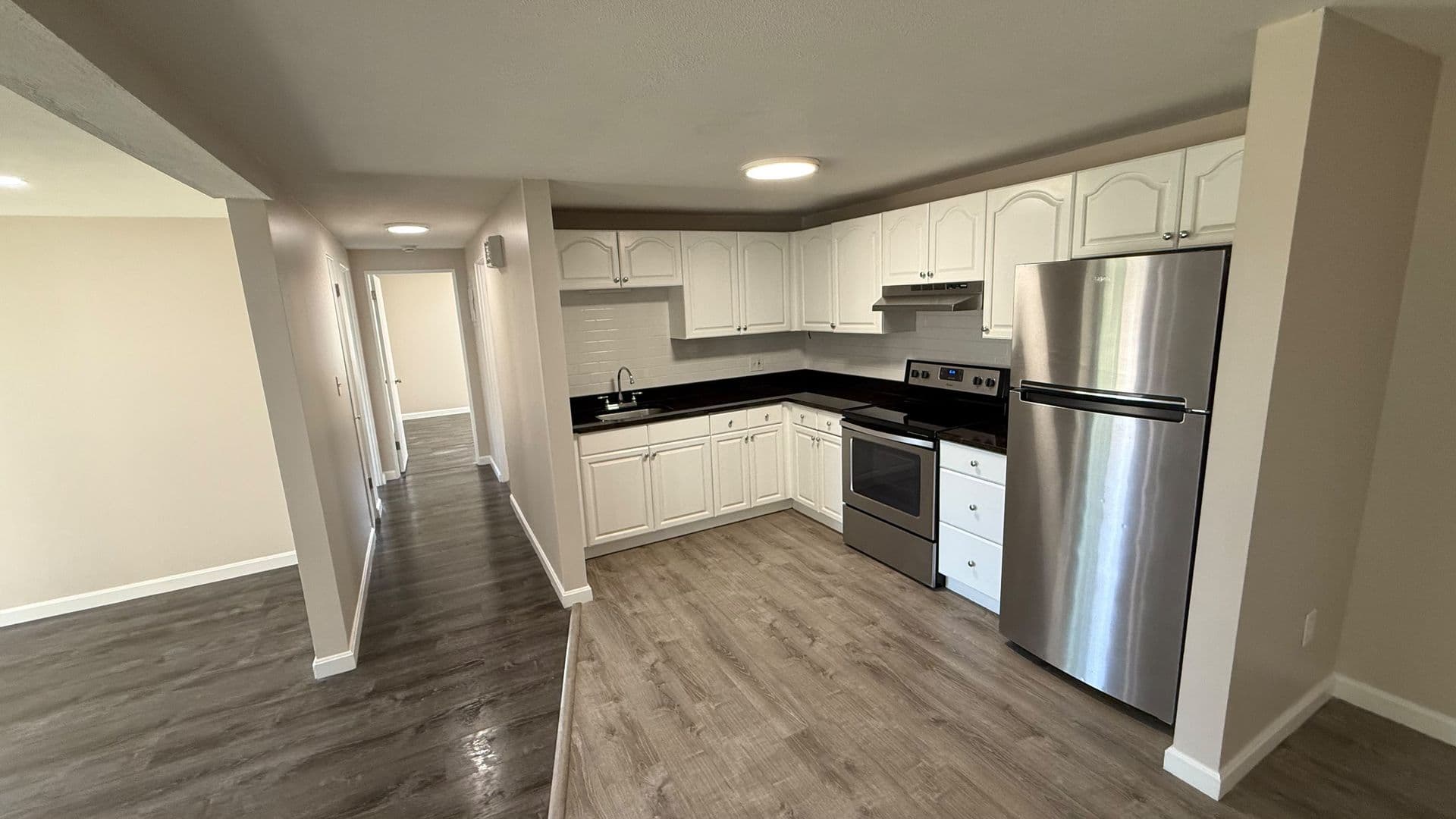 Webster Apartment: 310 Thompson Road