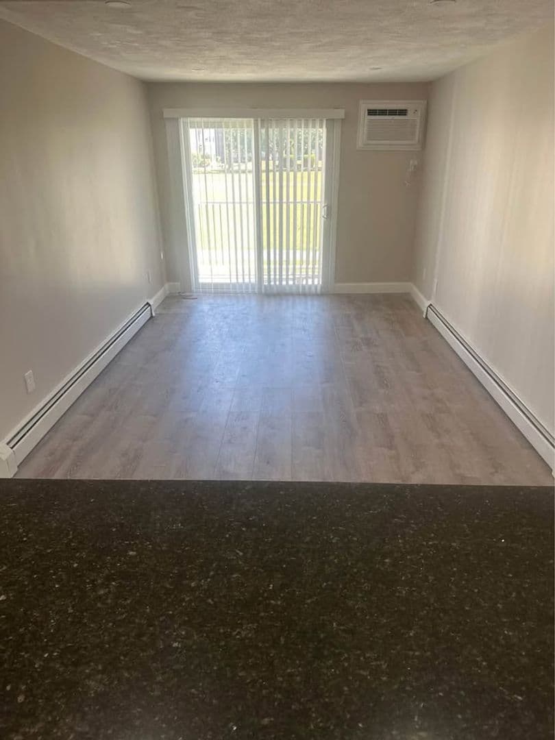Billerica Apartment: 13-27 Kenmar Drive