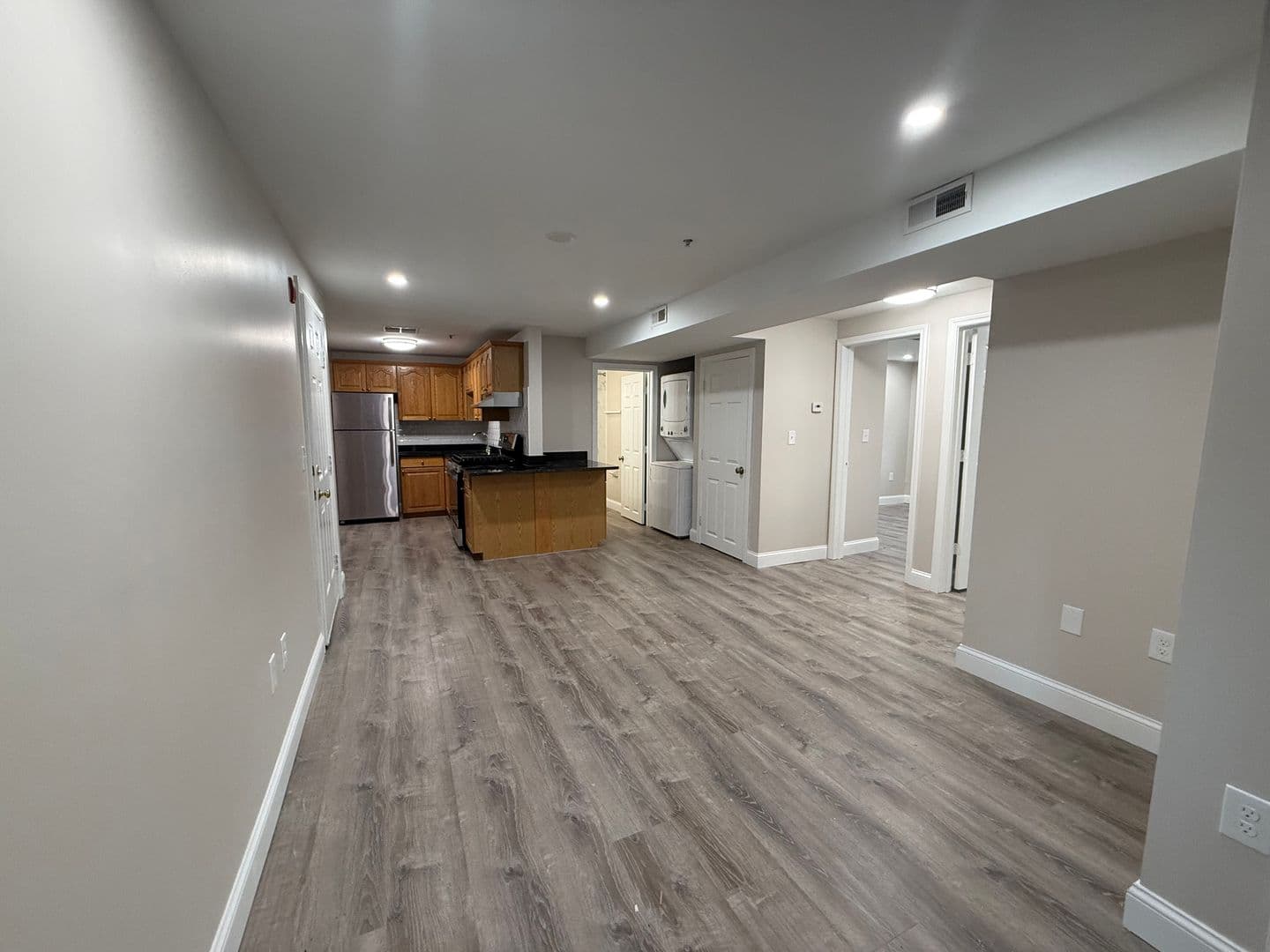Billerica Apartment: 13-27 Kenmar Drive