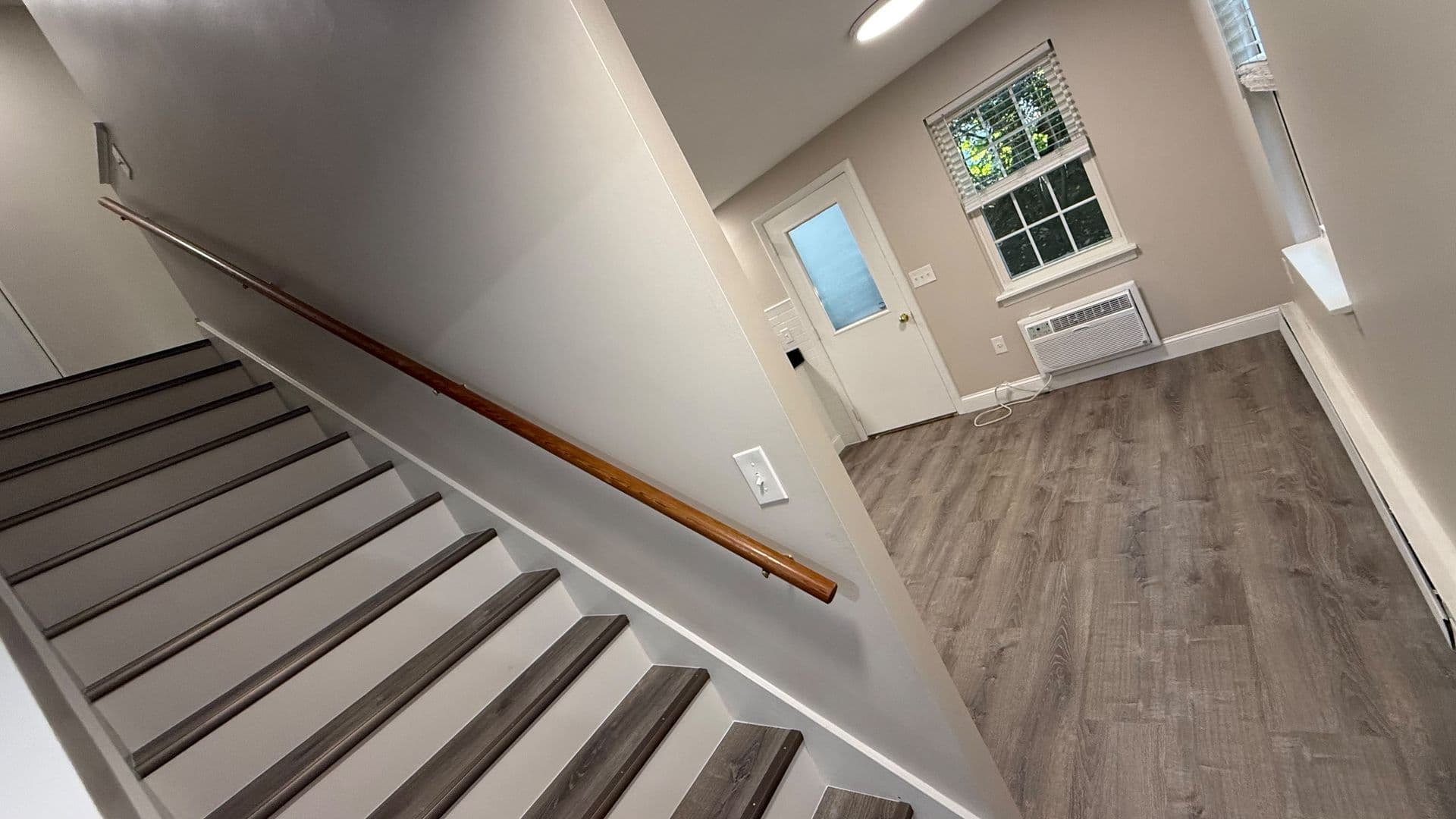 Leominster Apartment: 221 West Street