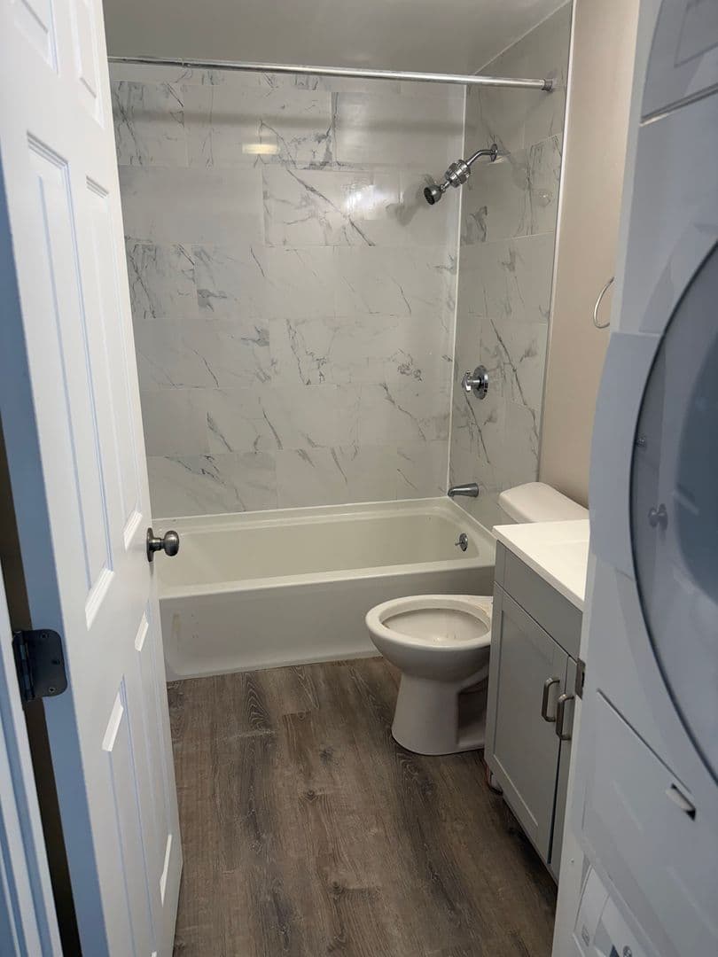 Billerica Apartment: 13-27 Kenmar Drive