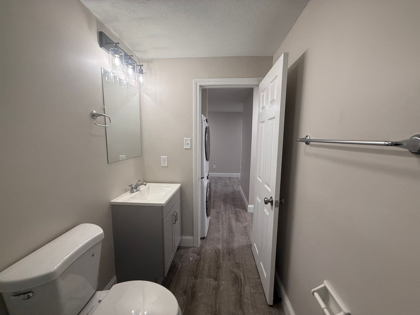 Billerica Apartment: 13-27 Kenmar Drive