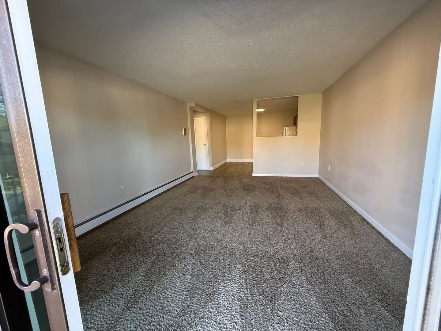 Leominster Apartment: 47 Princeton Street