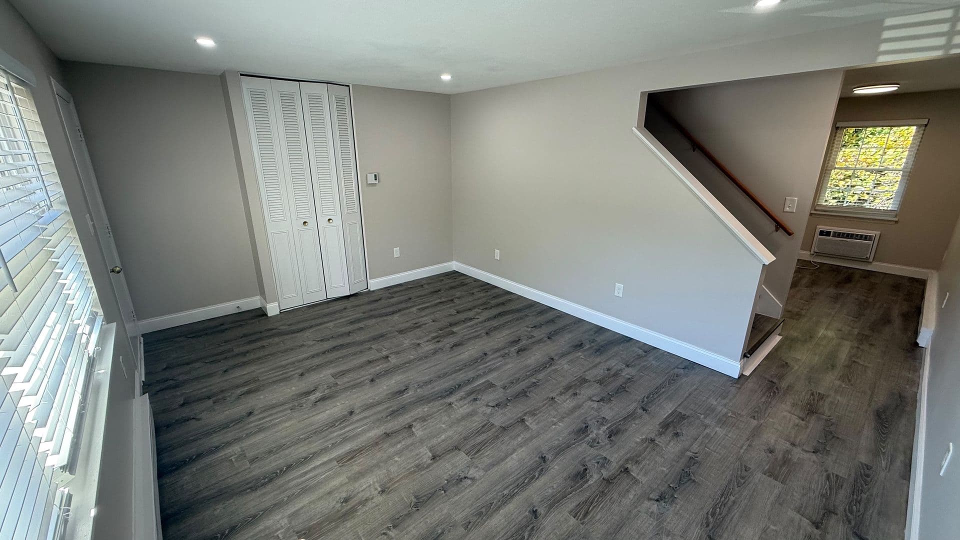 Leominster Apartment: 221 West Street
