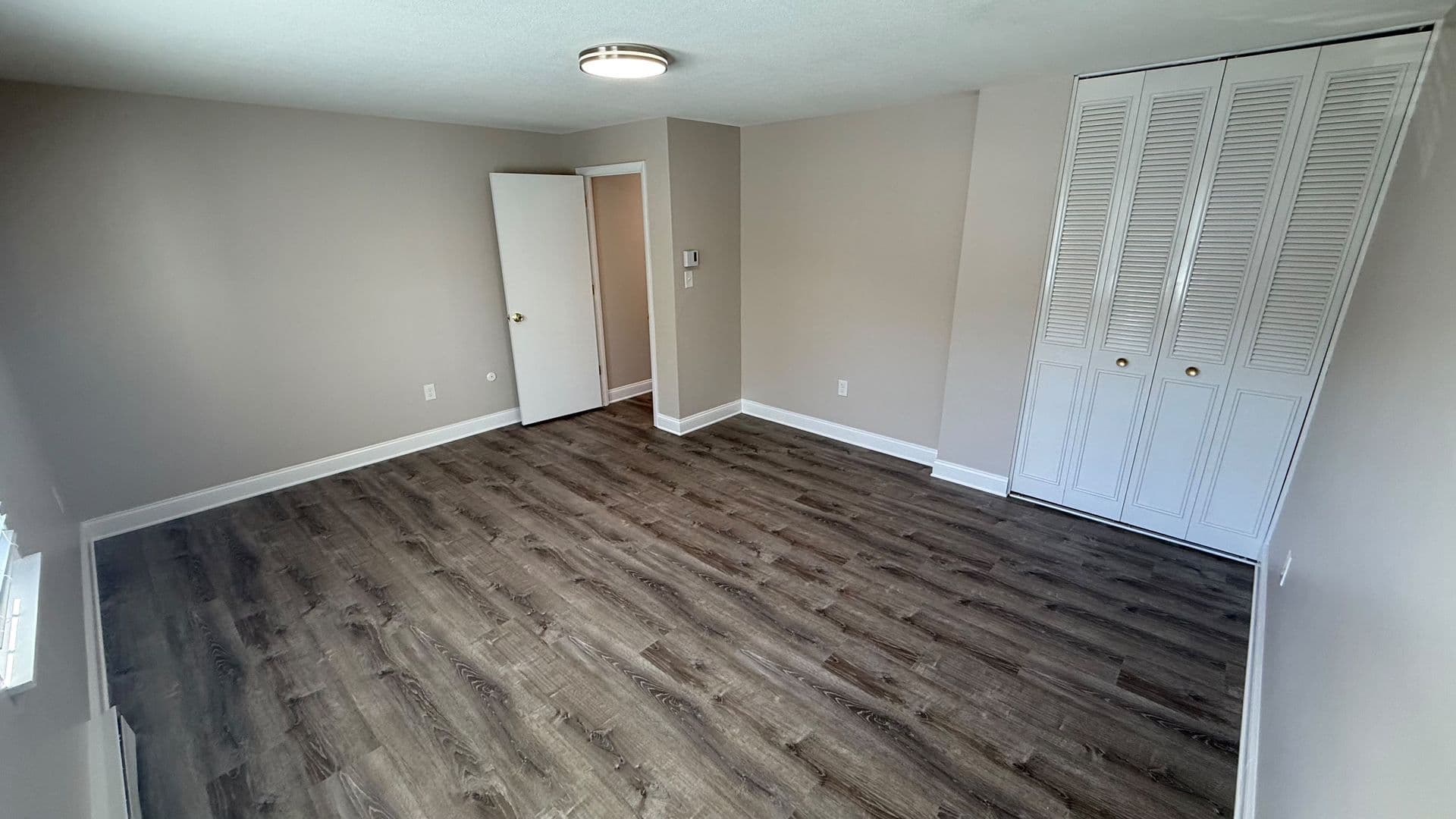 Leominster Apartment: 221 West Street