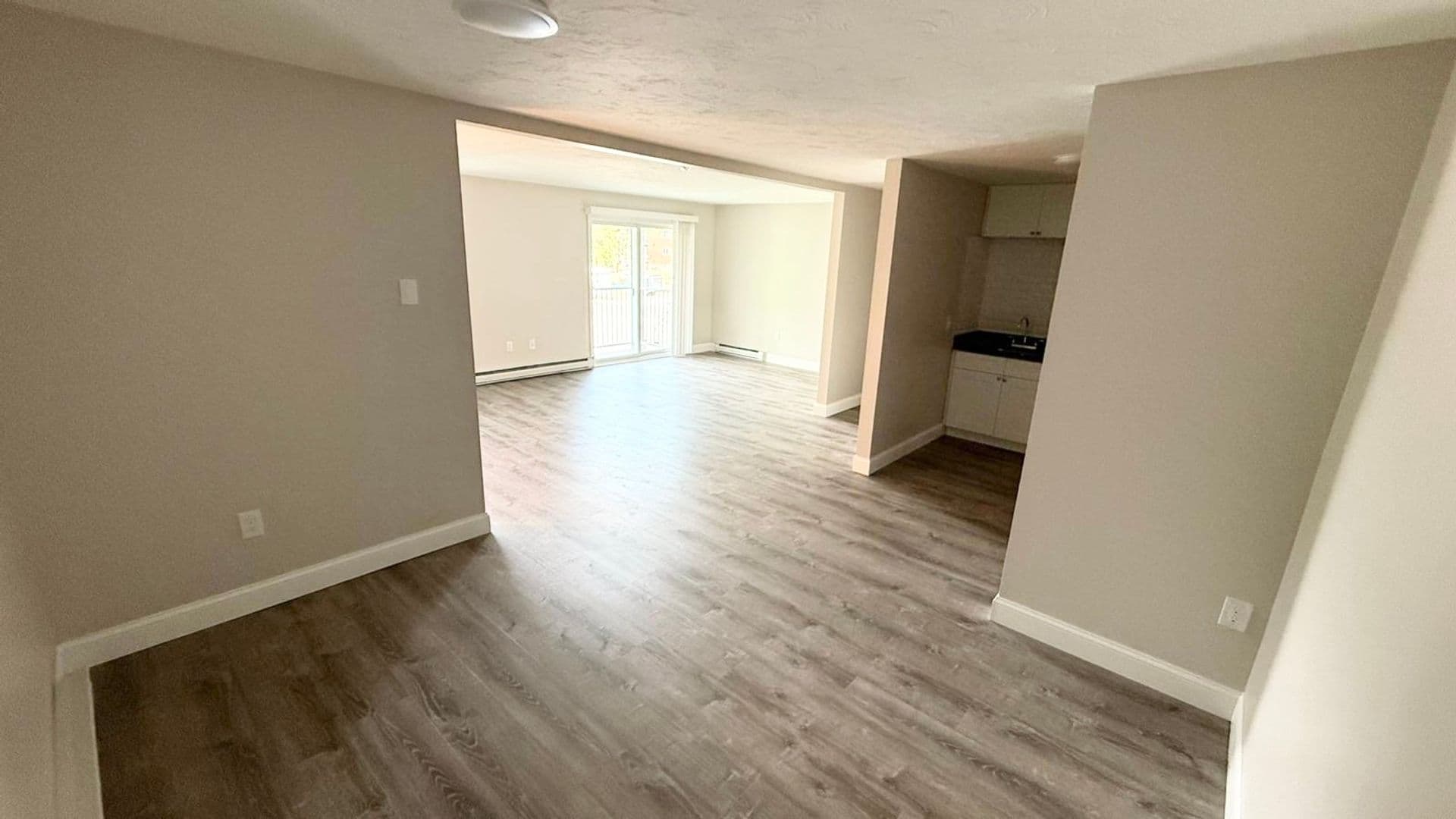Webster Apartment: 310 Thompson Road