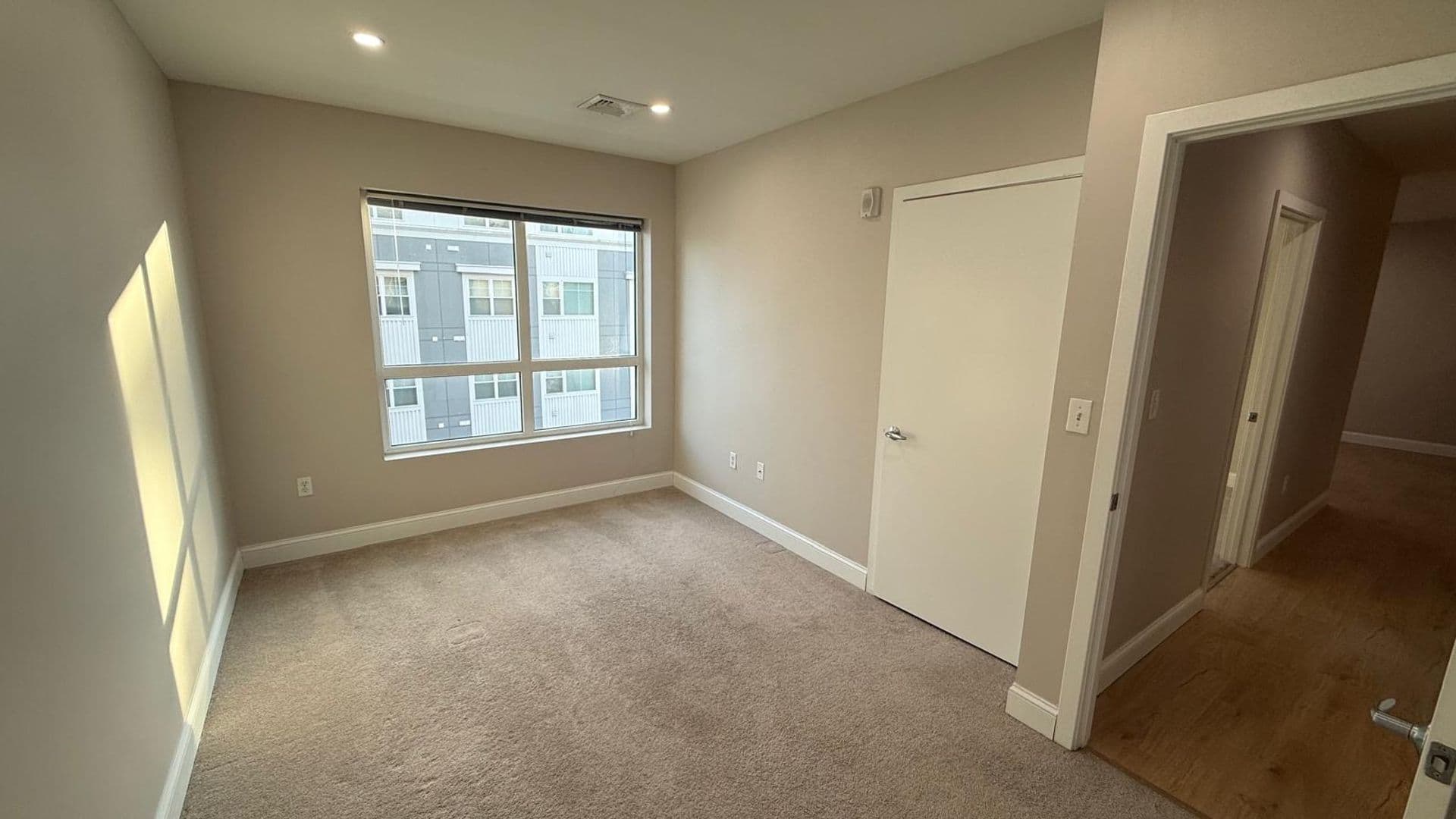 Attleboro Apartment: 75 South Main St