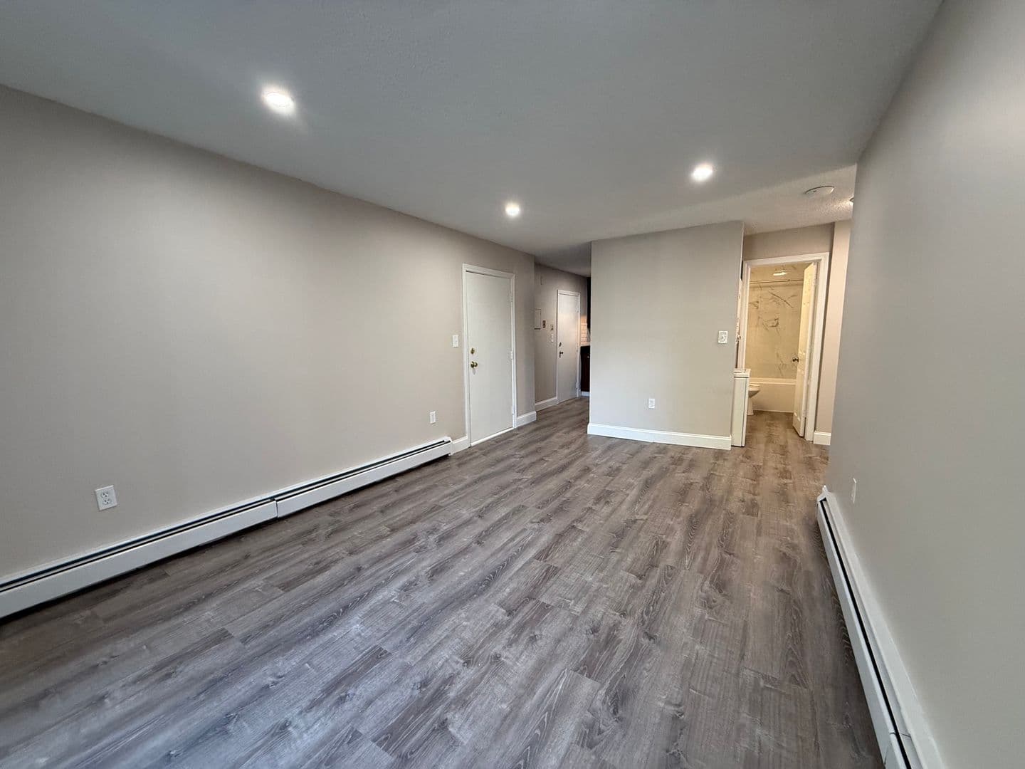Billerica Apartment: 13-27 Kenmar Drive