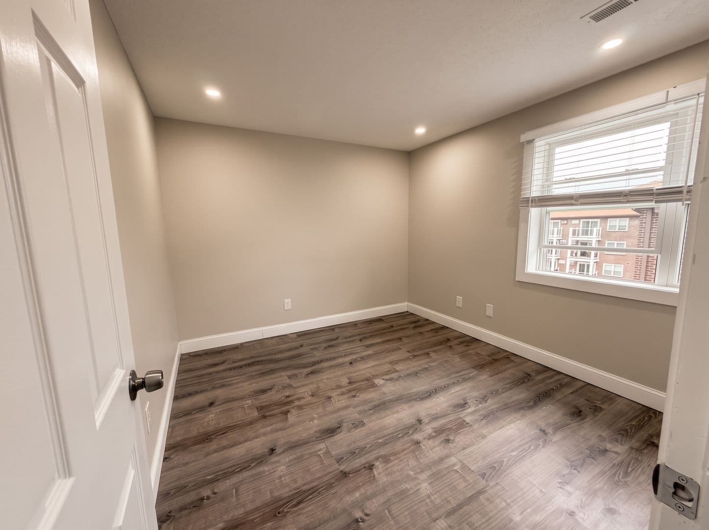 Billerica Apartment: 13-27 Kenmar Drive